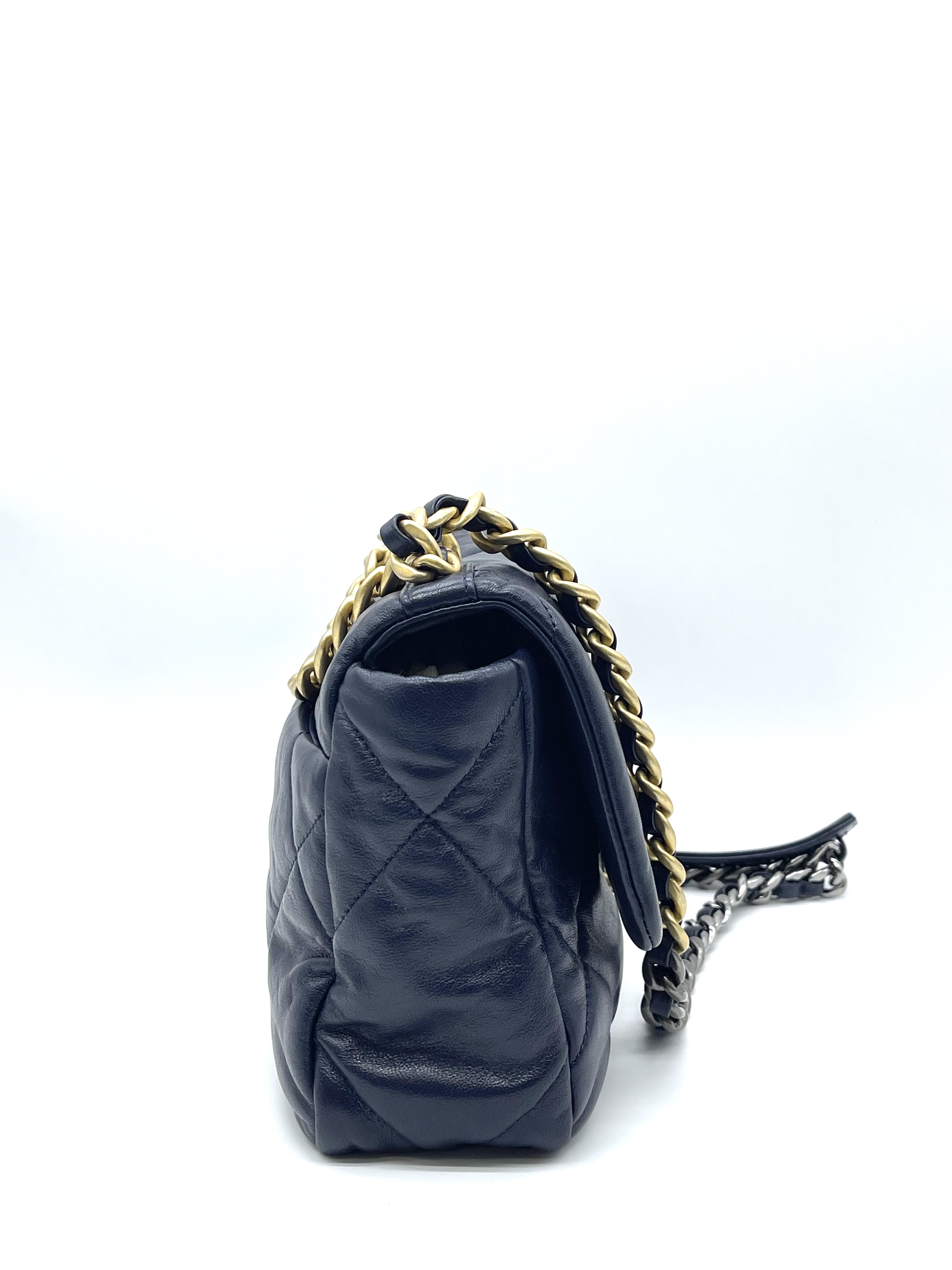 Pre-owned CHANEL 19 / Product Code: 26031904