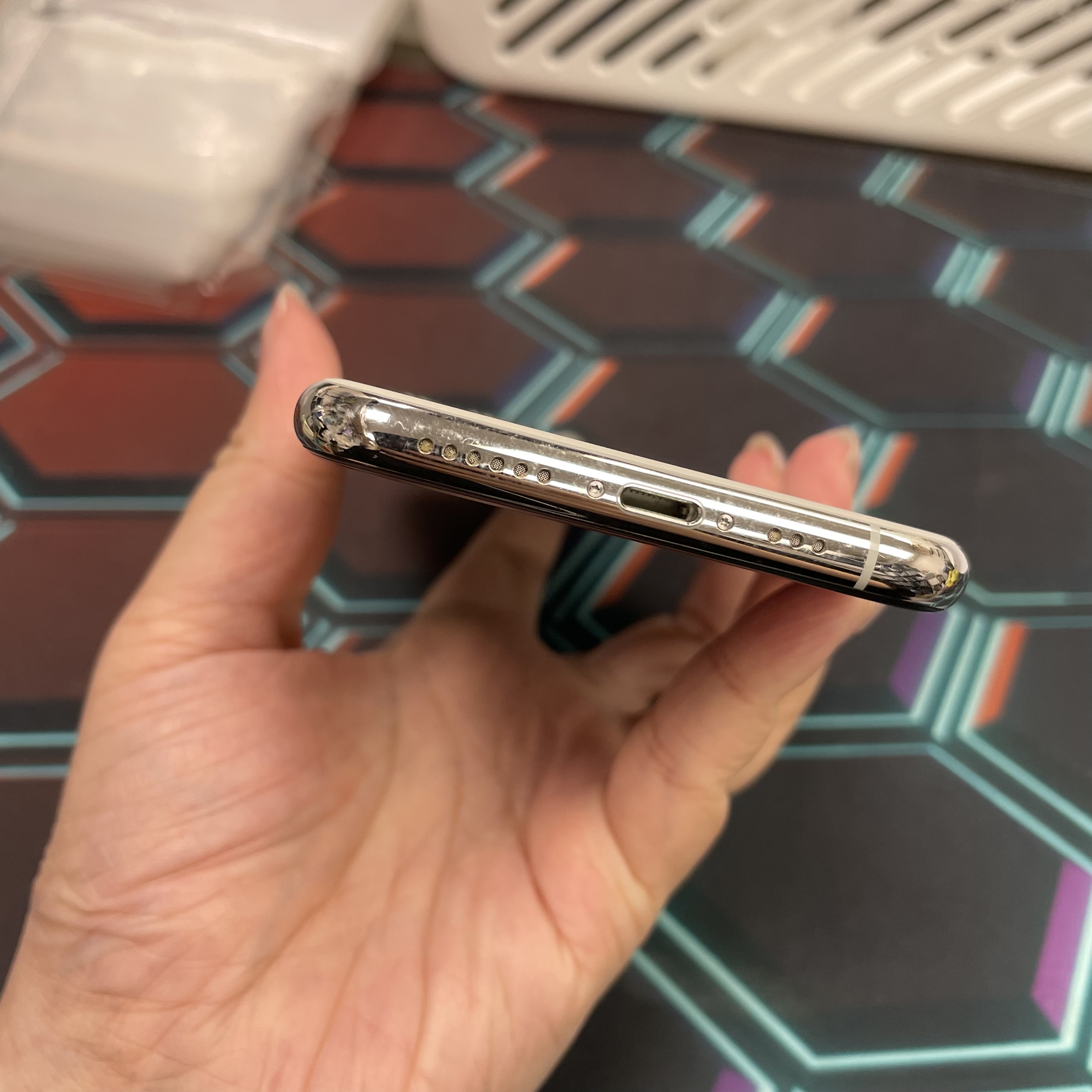 *7698 11 Pro 勁靚機 256GB 電83 白色 white 