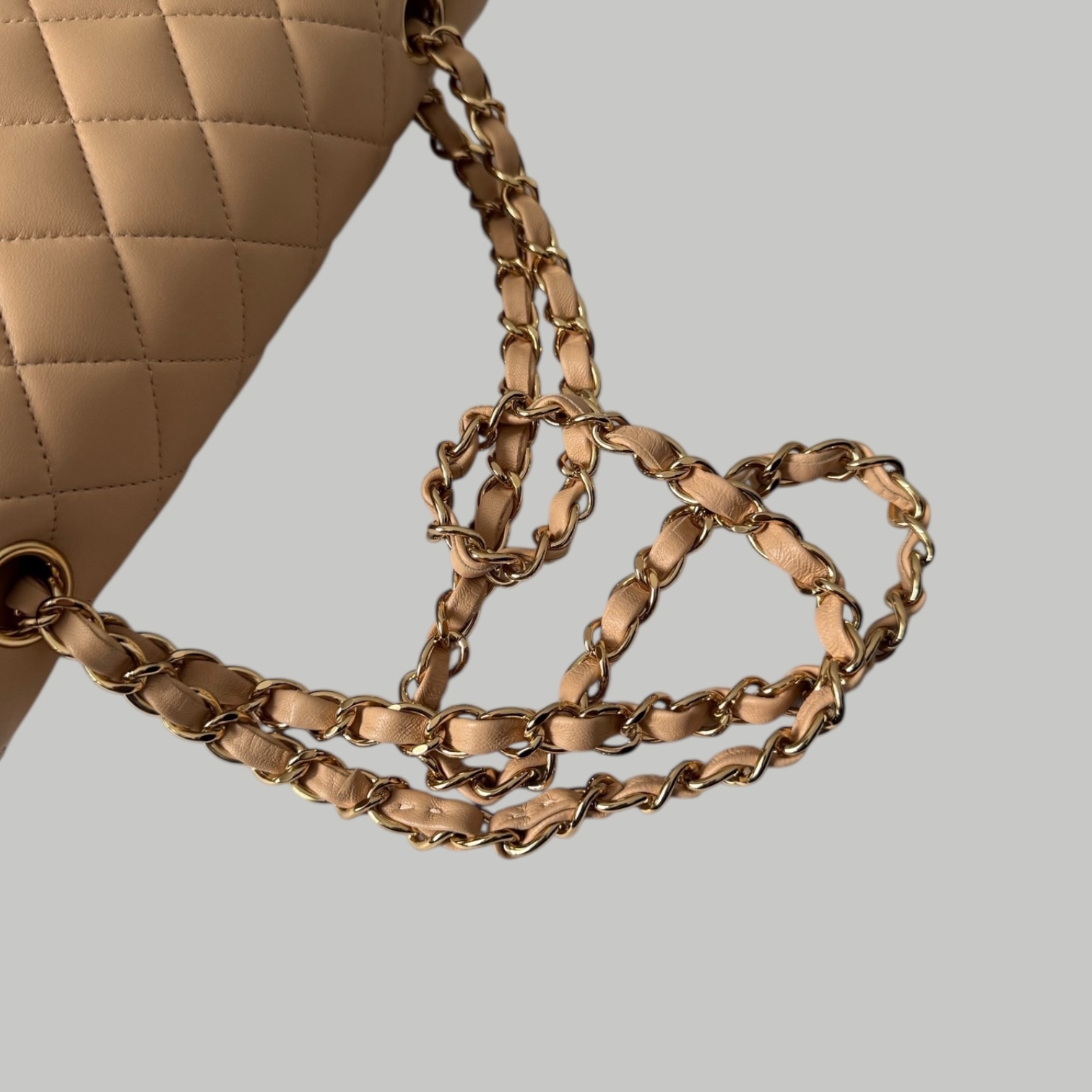 Chanel Lambskin 23cm 奶茶金扣