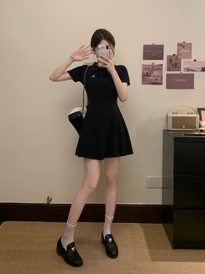 B309(22012) 韩版甜美风POLO领前后镂空KITTY 3色连身裙