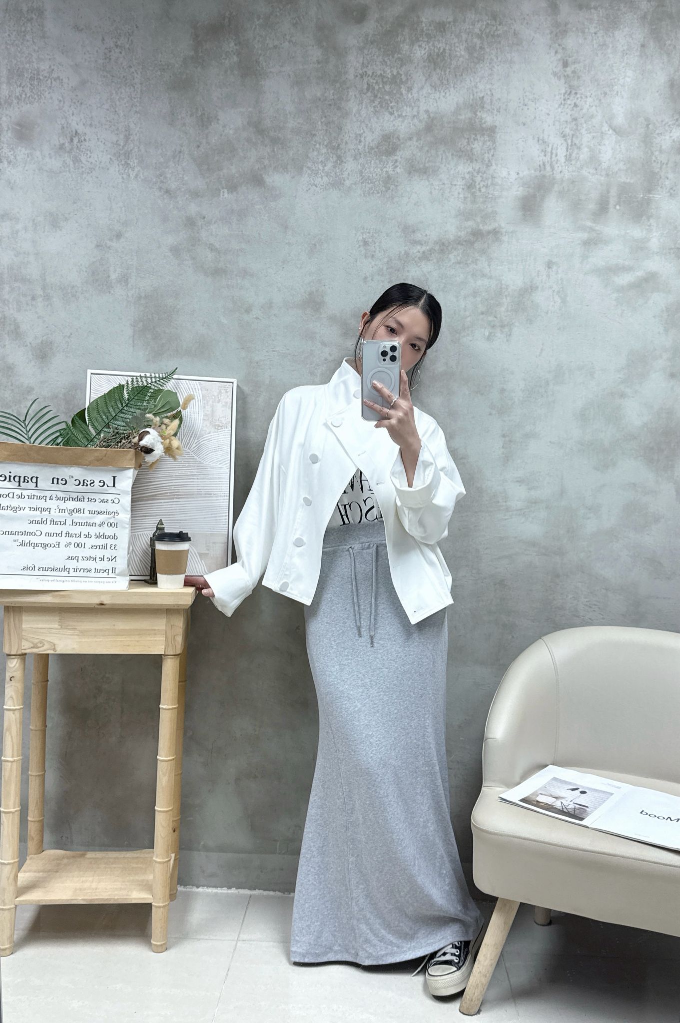 B07 大反領扣鈕外套