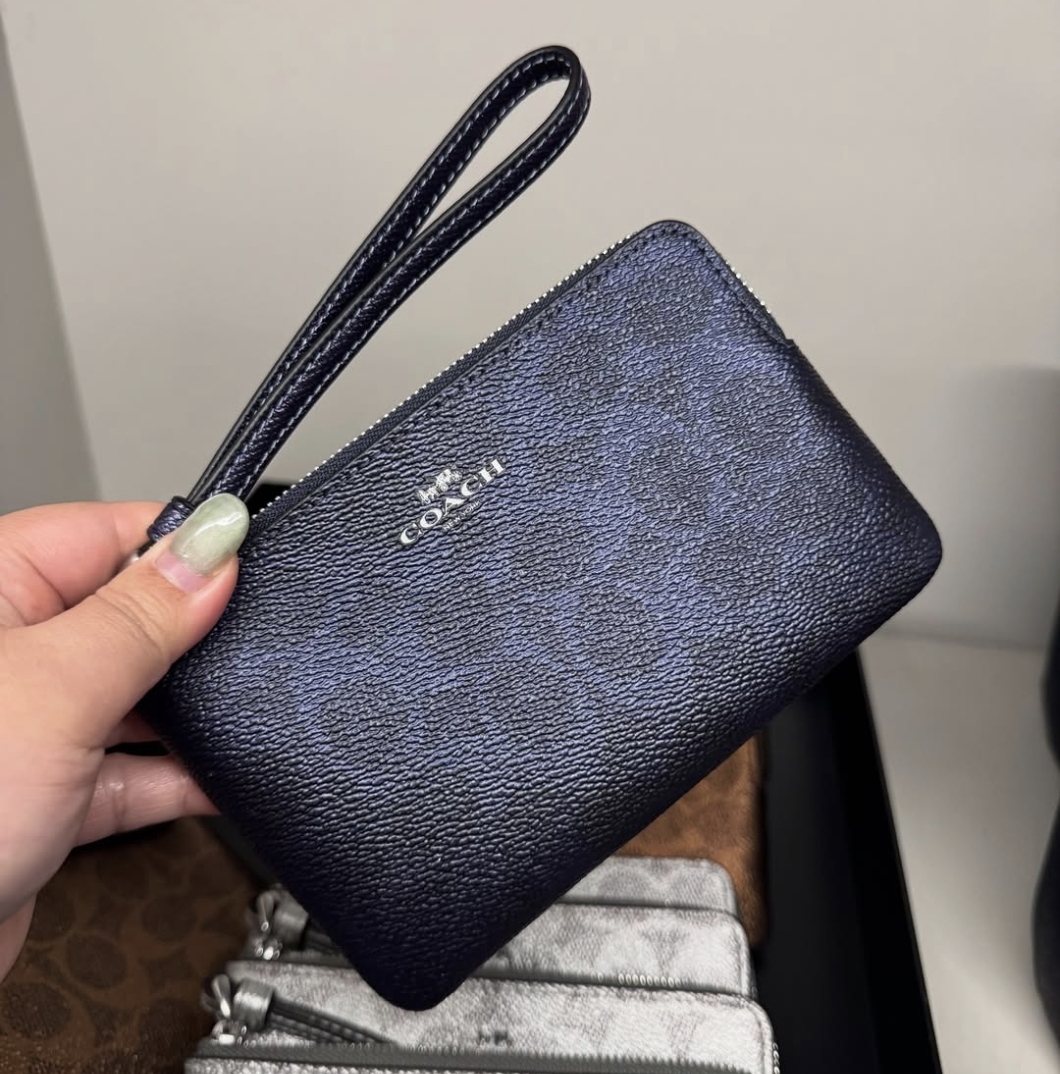 香港現貨-Coach wristlet (Silver/Blue/Navy) 