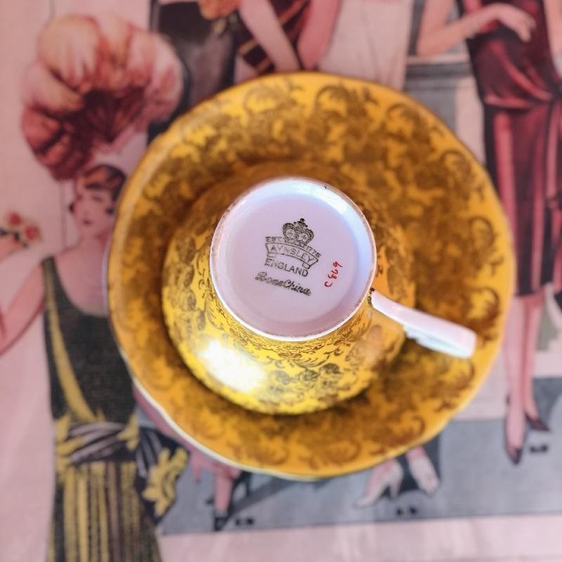 Vintage C.a. 1950-60s Ansley Gold & Yellow Corset Tea Cup Tea Set Duo (MT1431)