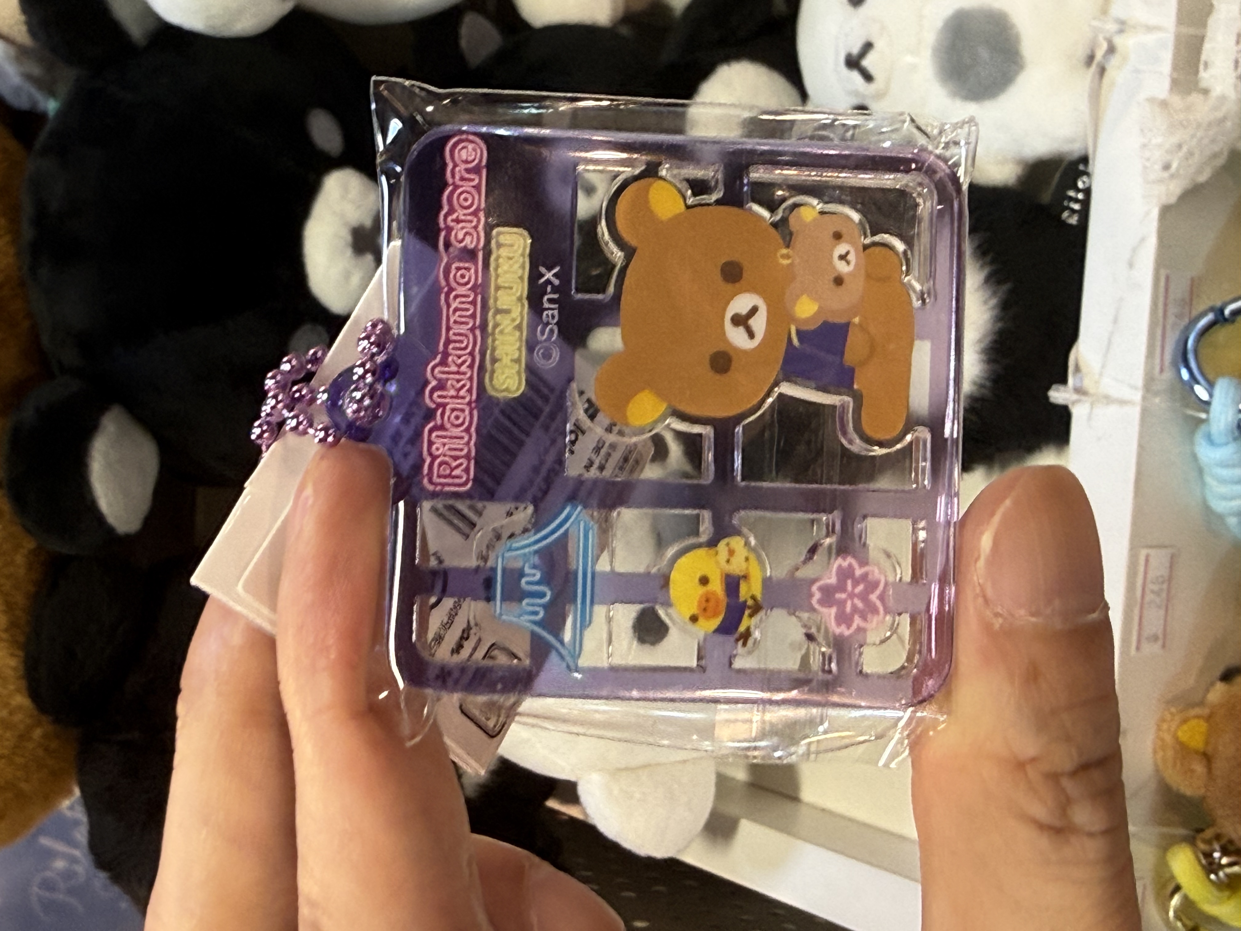 《現貨》全新日本RILAKKUMA 新宿專店限定塑膠模型式設計匙扣