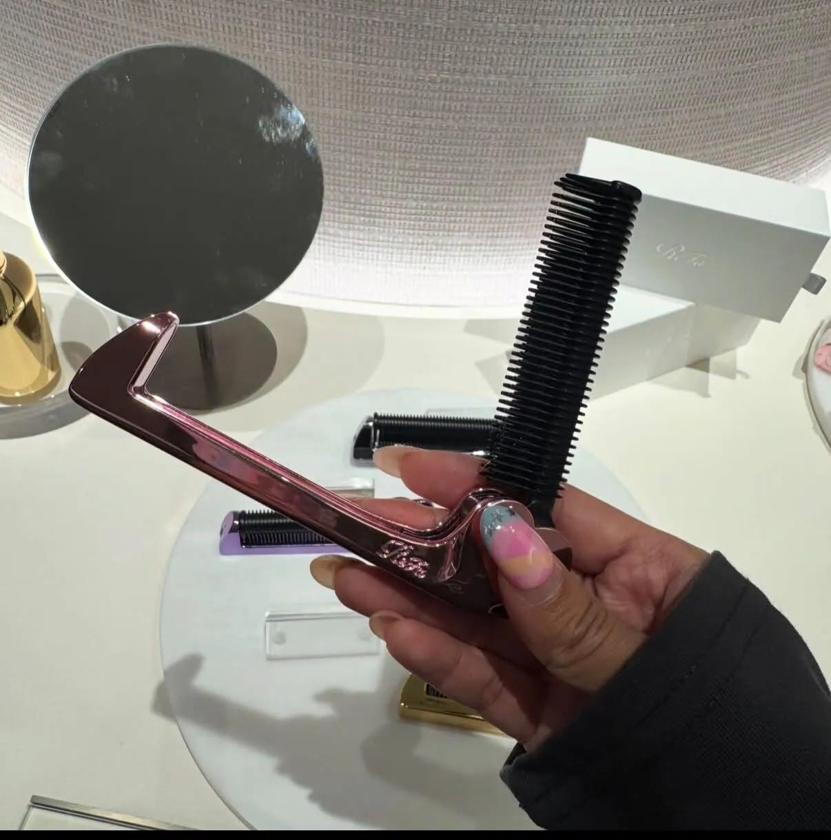 日本ReFa Heart Comb Iron Aira 2026 無線電熱折疊梳 (全5色)