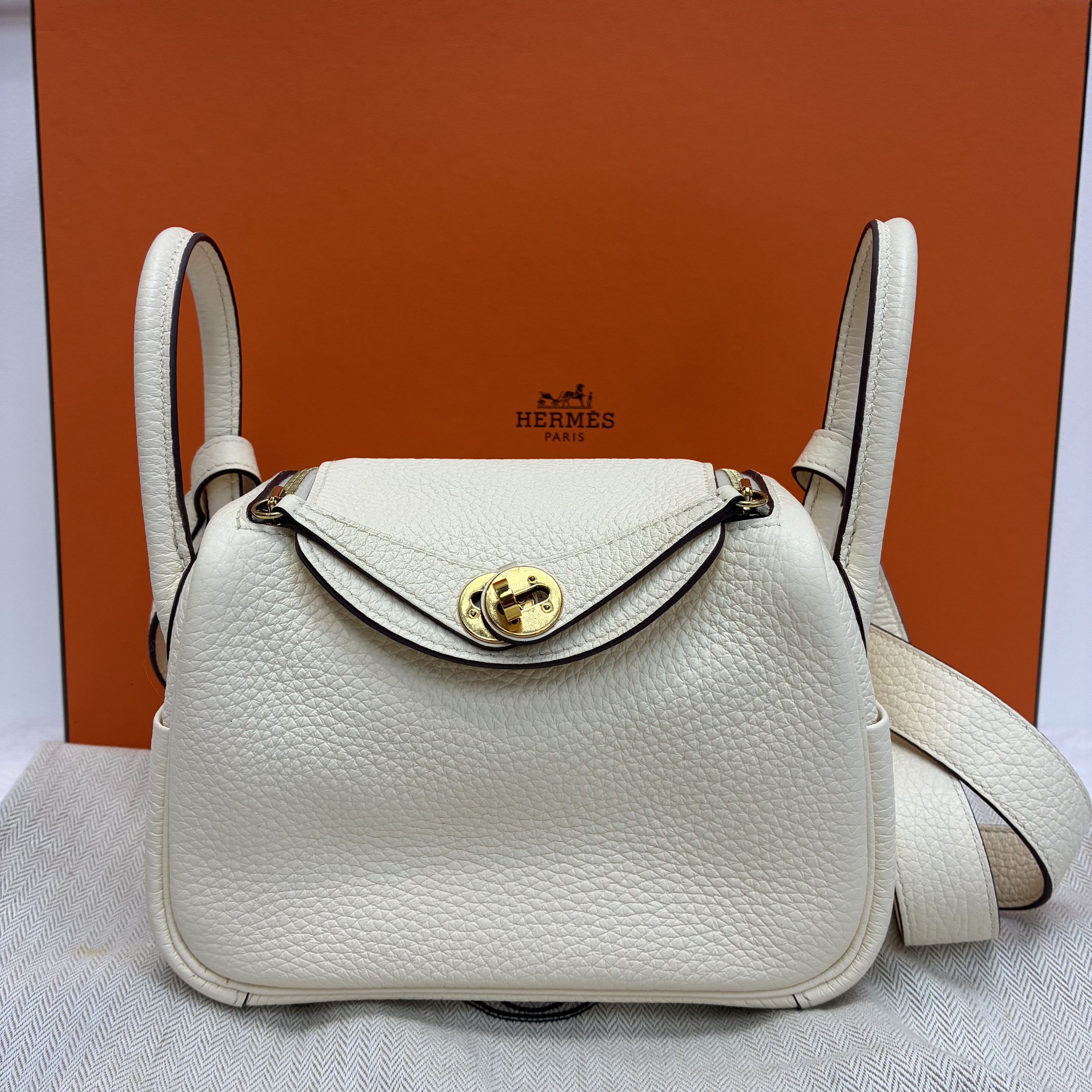 Hermes Mini Lindy 二代 TC皮奶油白🤍 熱門款愛馬仕 Mini Lindy