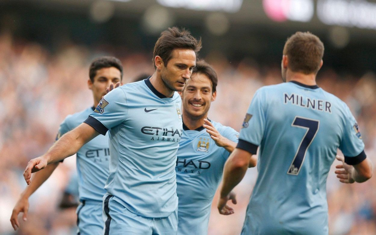 Manchester City 14/15 home shirt #18 Lampard