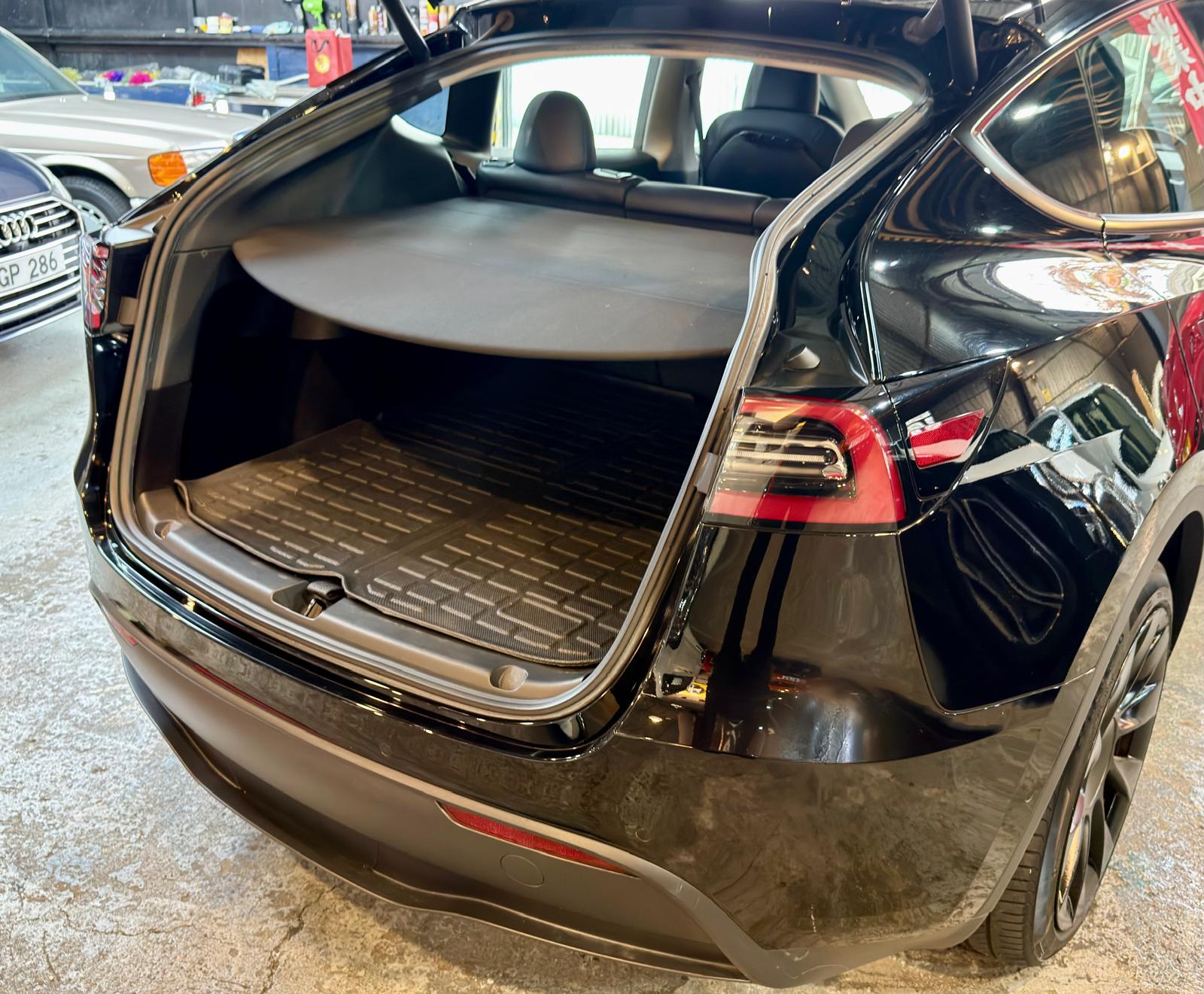 TESLA Model Y Long Range 2022