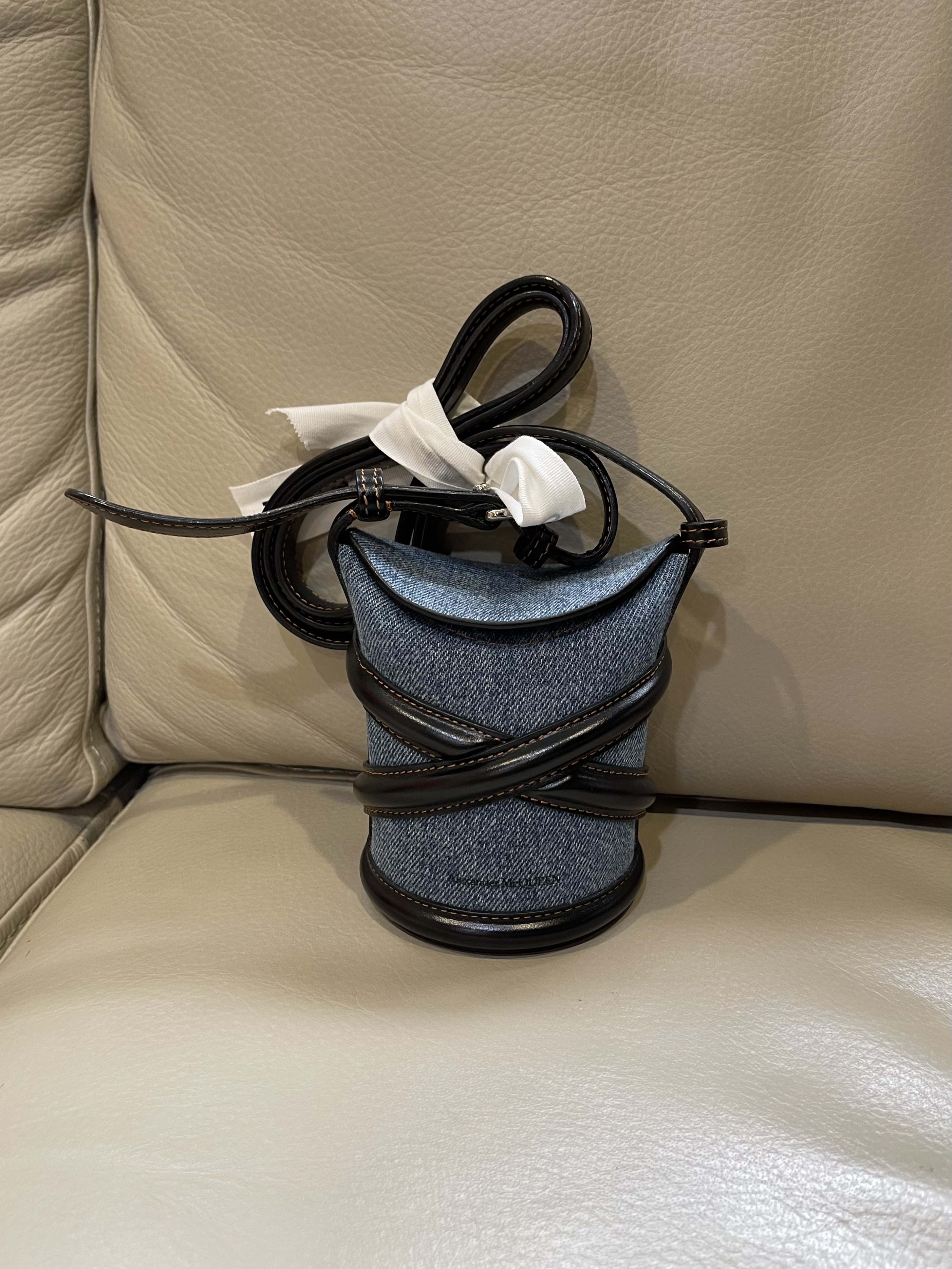 Pre-owned Alexander McQueen The Curve