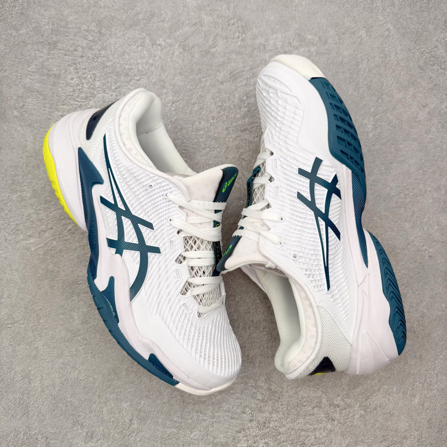 Asics Court FF 3