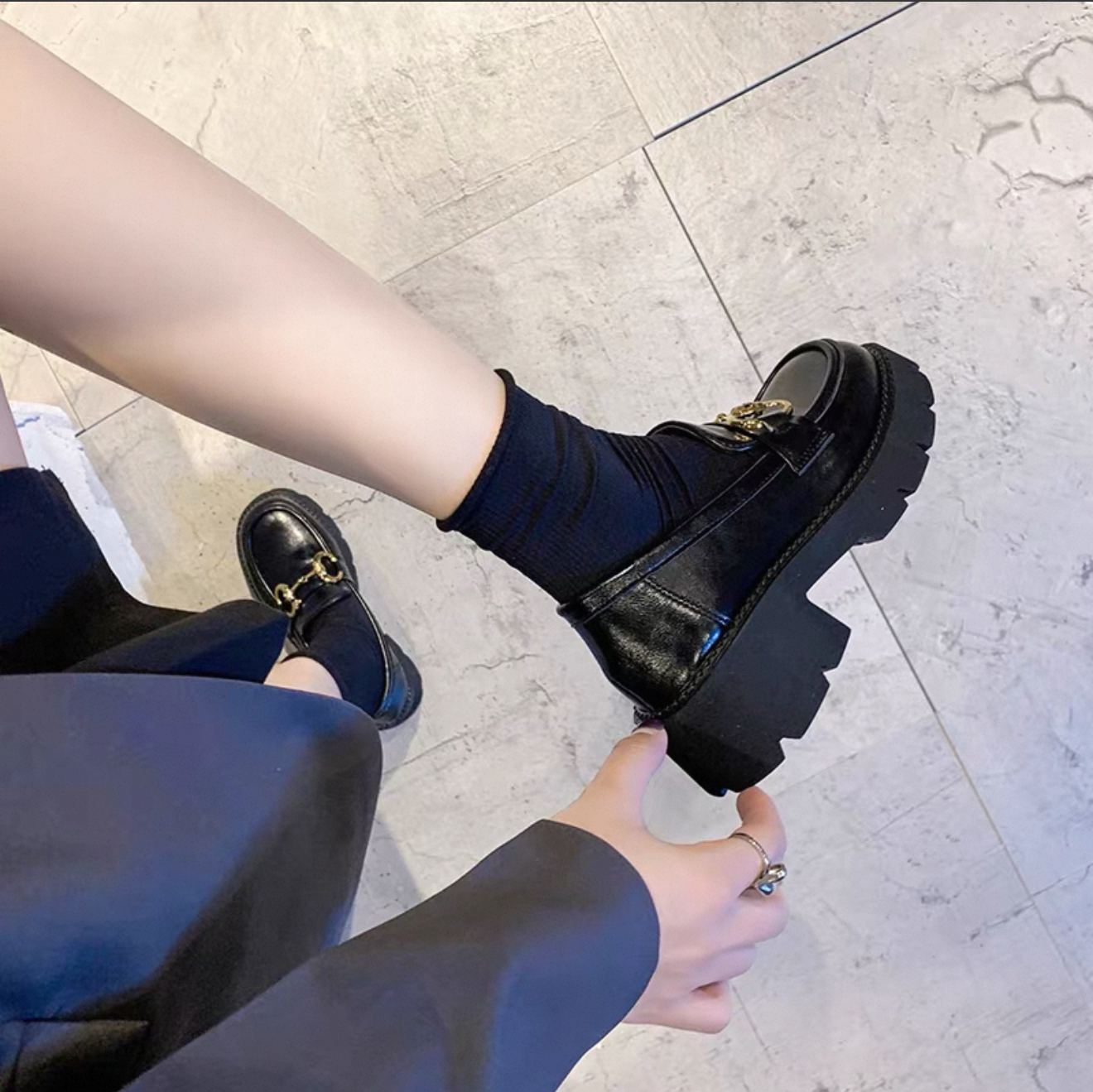 TA77 爆款百搭马蹄扣乐福鞋