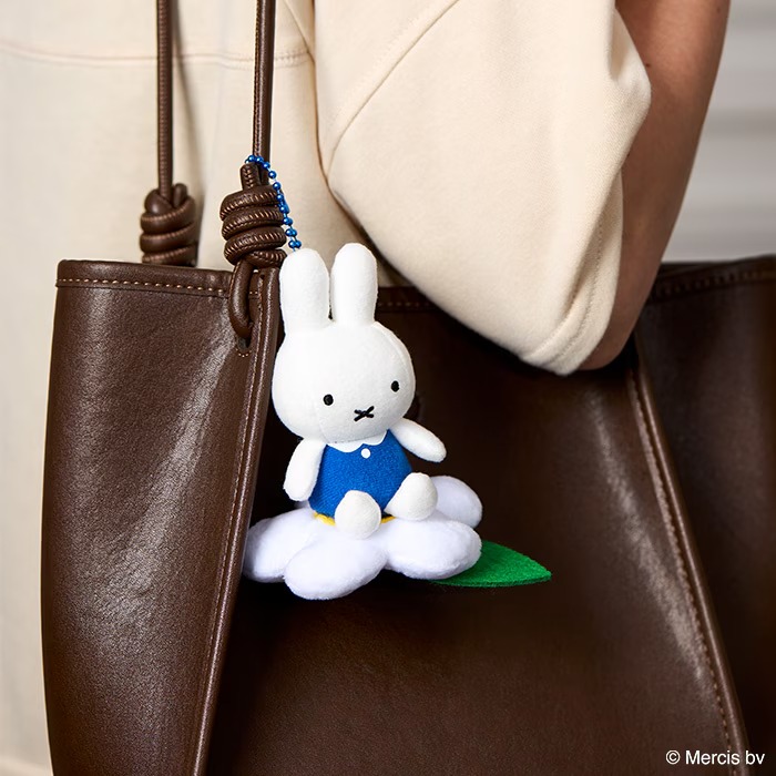 現貨｜Miffy 藍色 花朵 日版 毛公仔 吊飾 掛件 (608874)