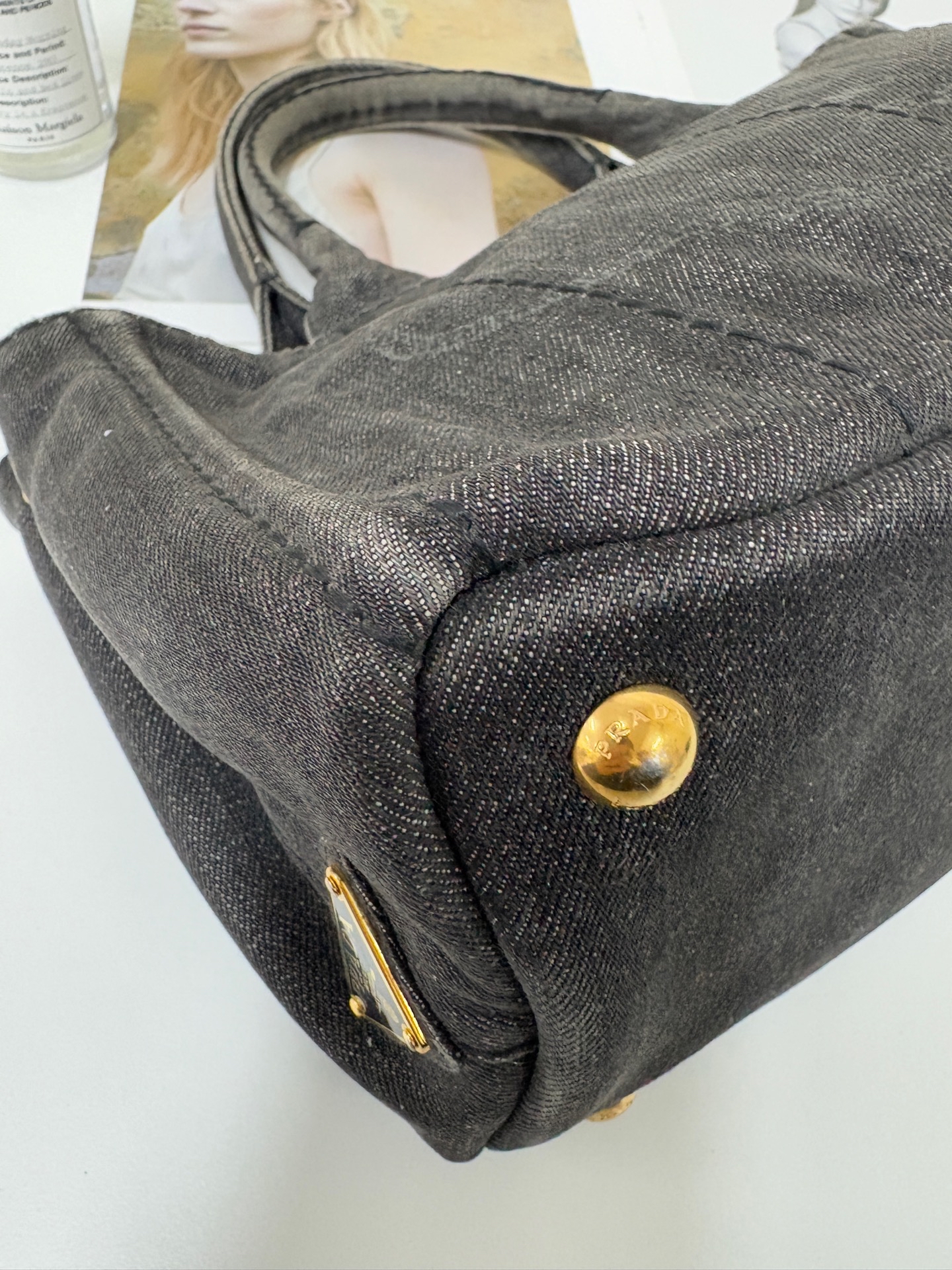 【預訂貨品】Prada黑色牛仔沙灘包