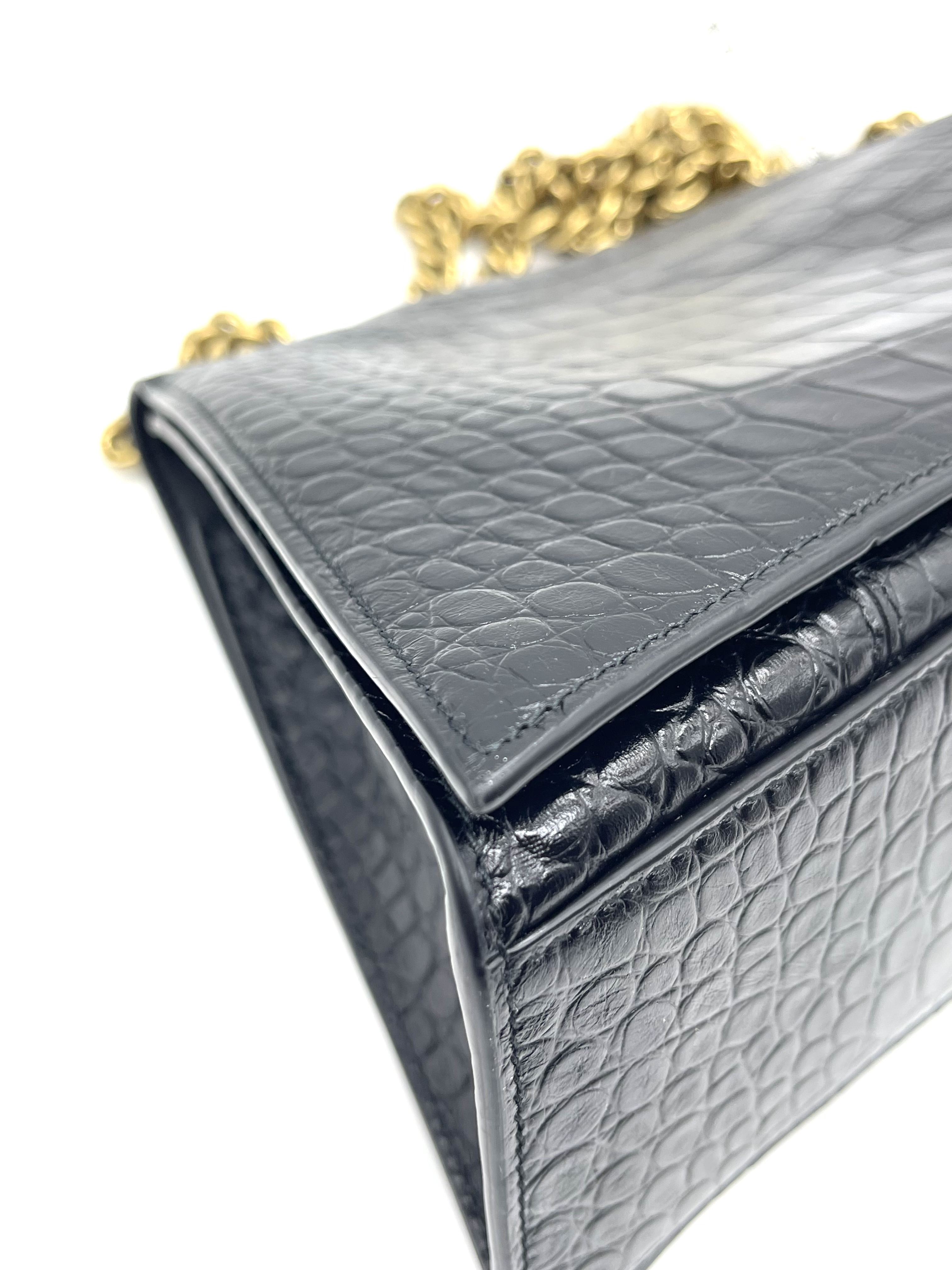 Pre-owned Balenciaga Crush Chain Flap Bag / Product Code: 26040103