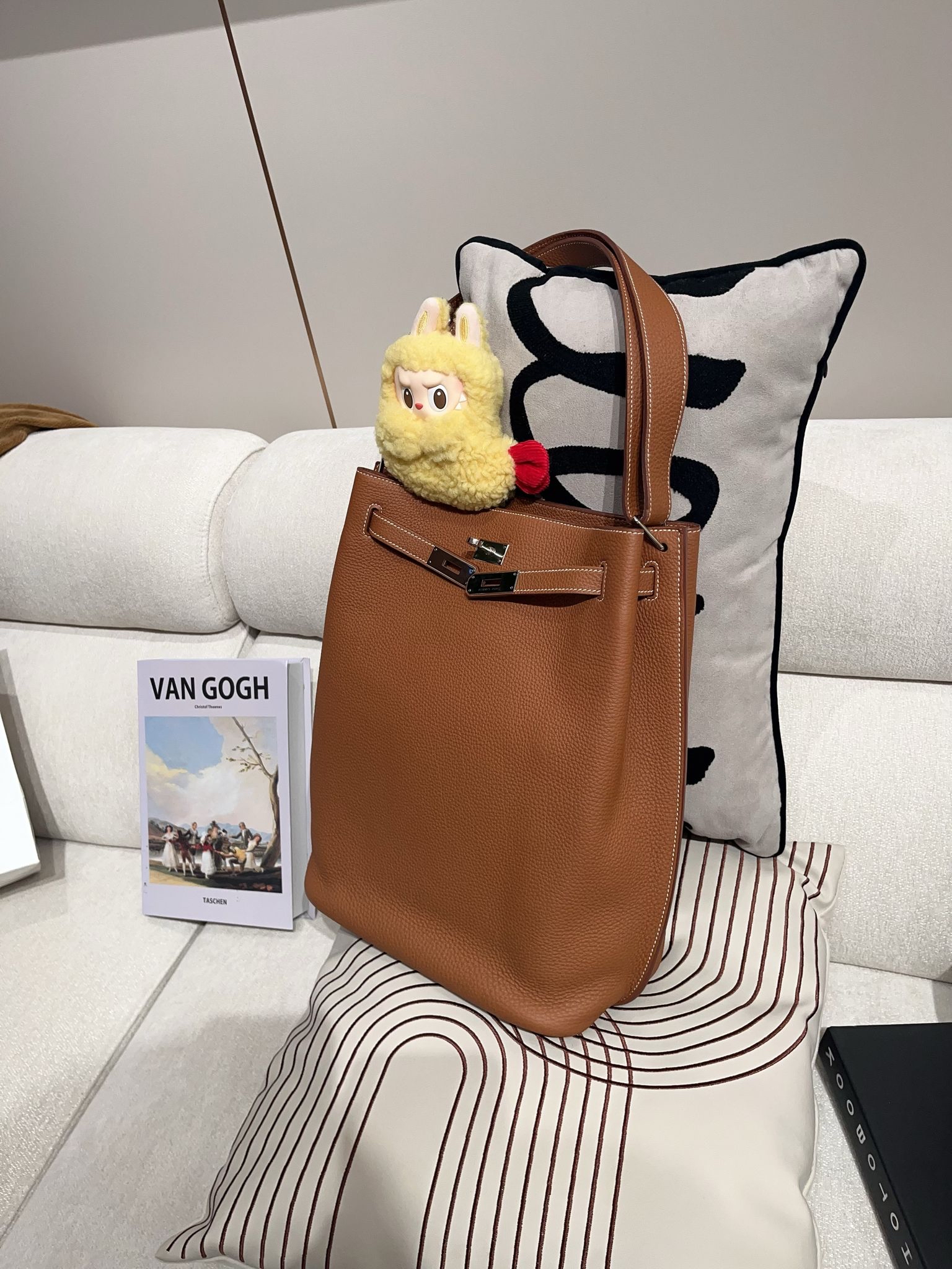 Hermes So Kelly Stamp [Q] Gold 100%Authentic, 95%New ✅Dust bag✅Box