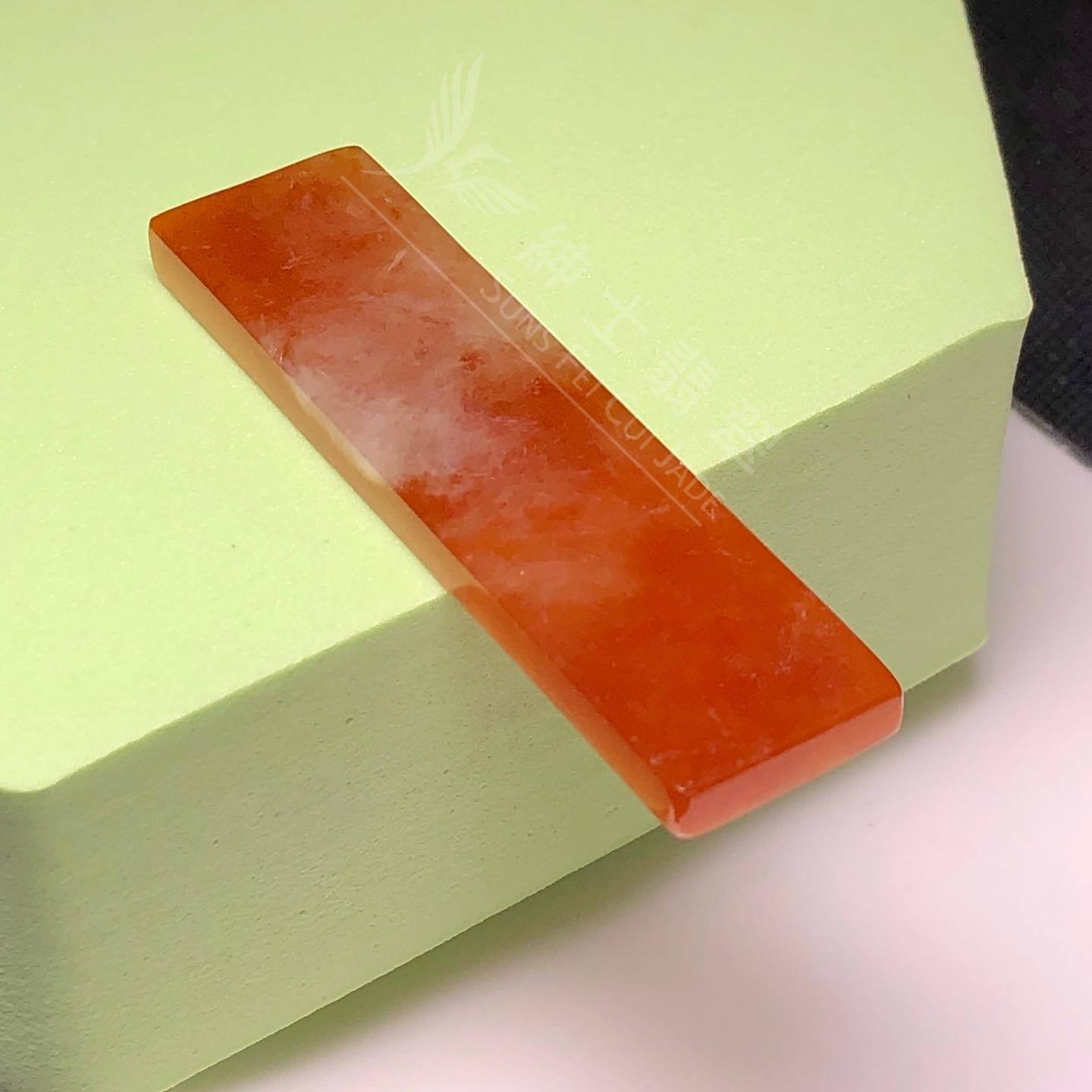 大馬坎紅翡鏡面牌