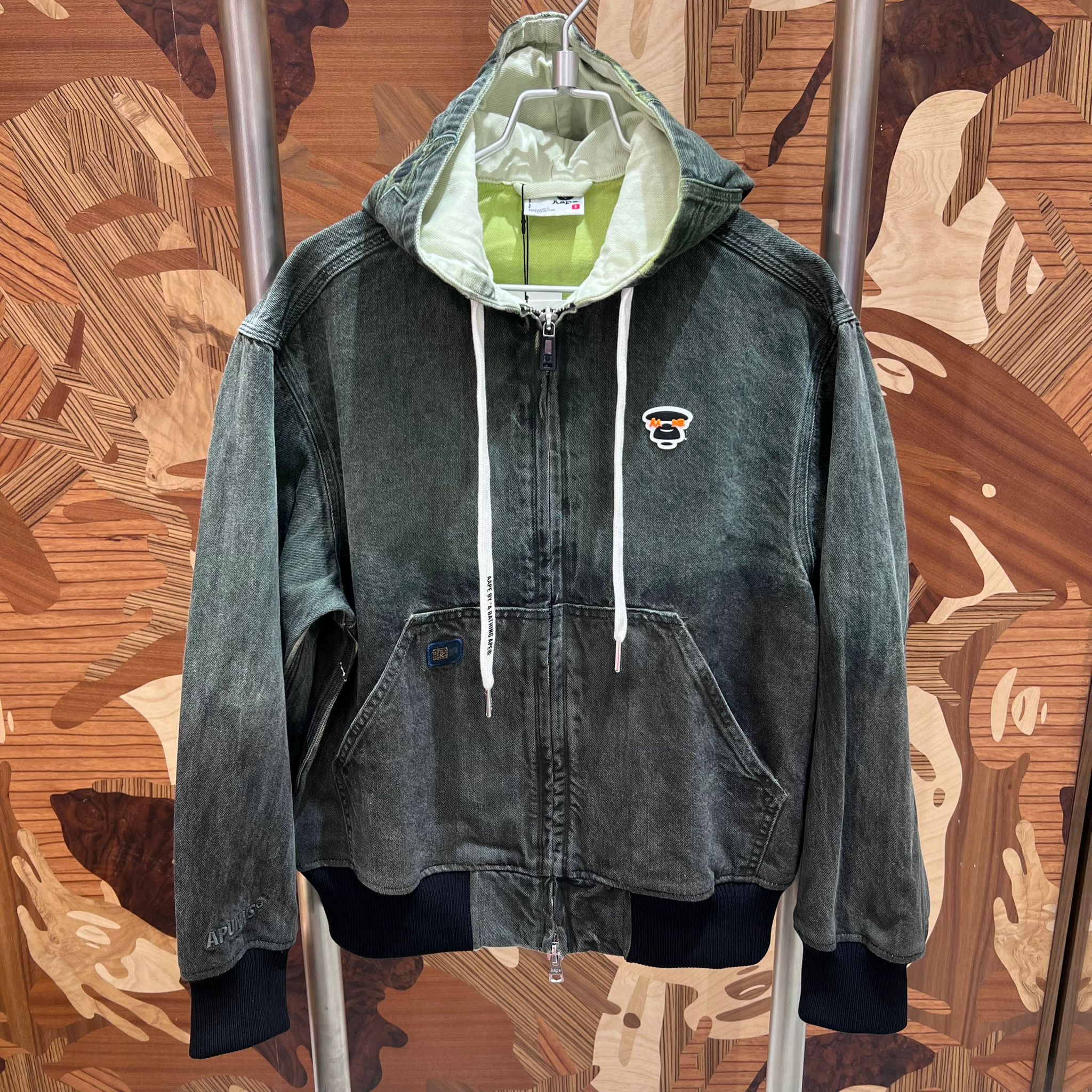 AAPE AAPEUNVS moonface hooded zip-up jacket (7775)