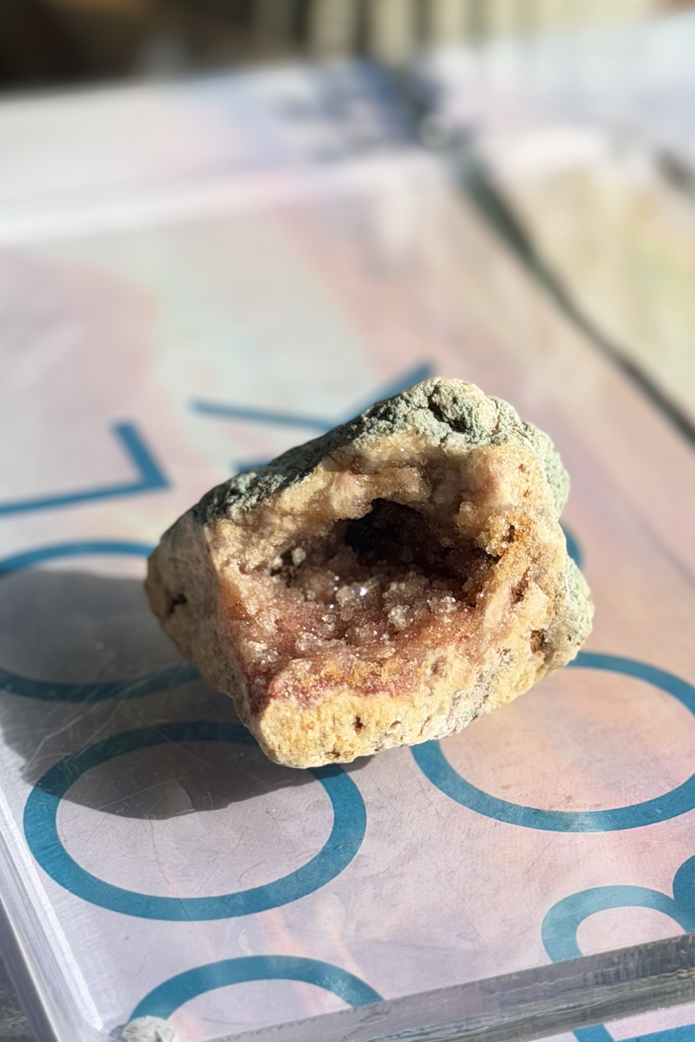  ༒5.3cm Pink Amethyst Geode༒  PA.7089H3m-RA22*12F