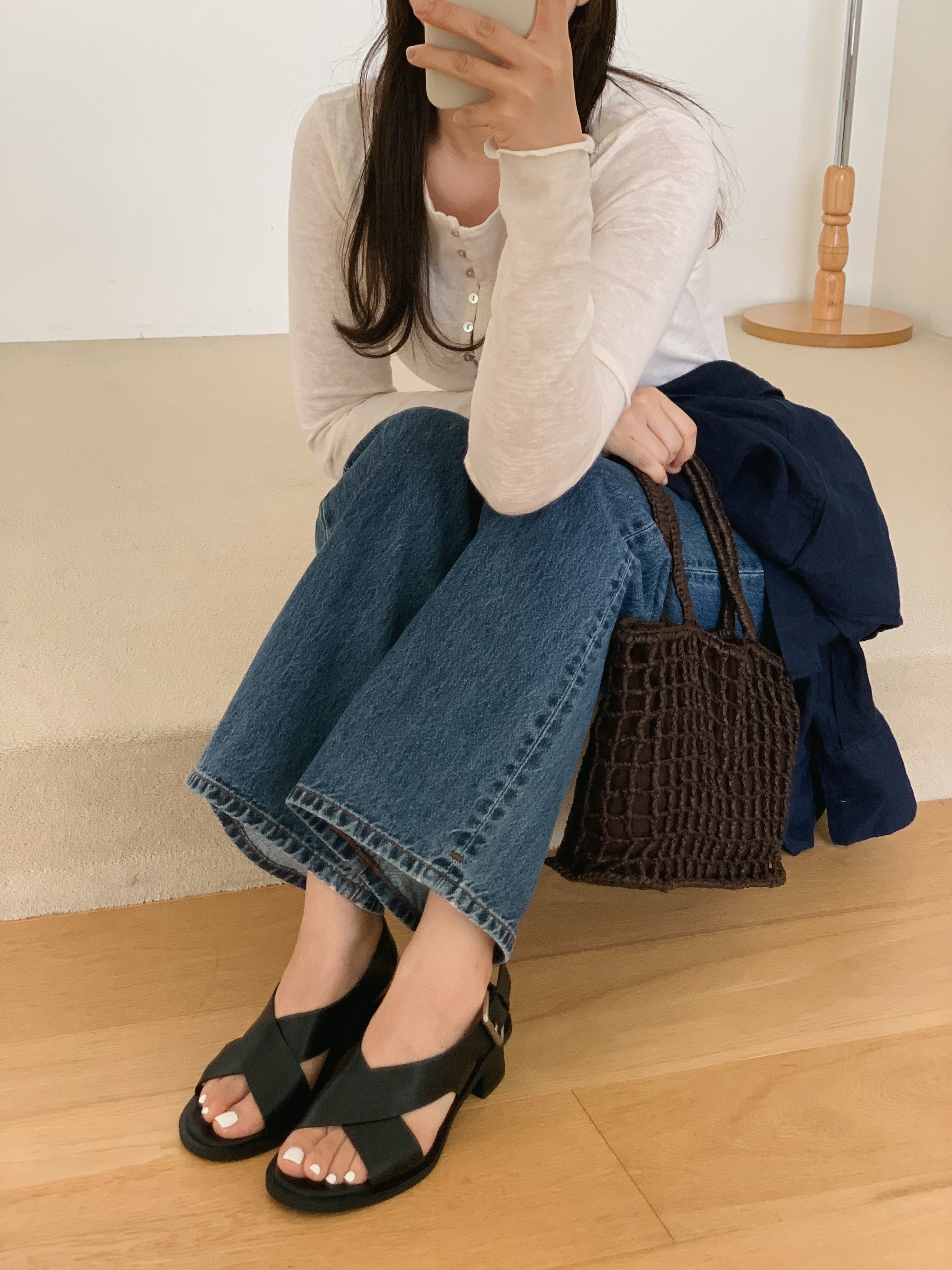 Cross Strap Sandals (2 colors)