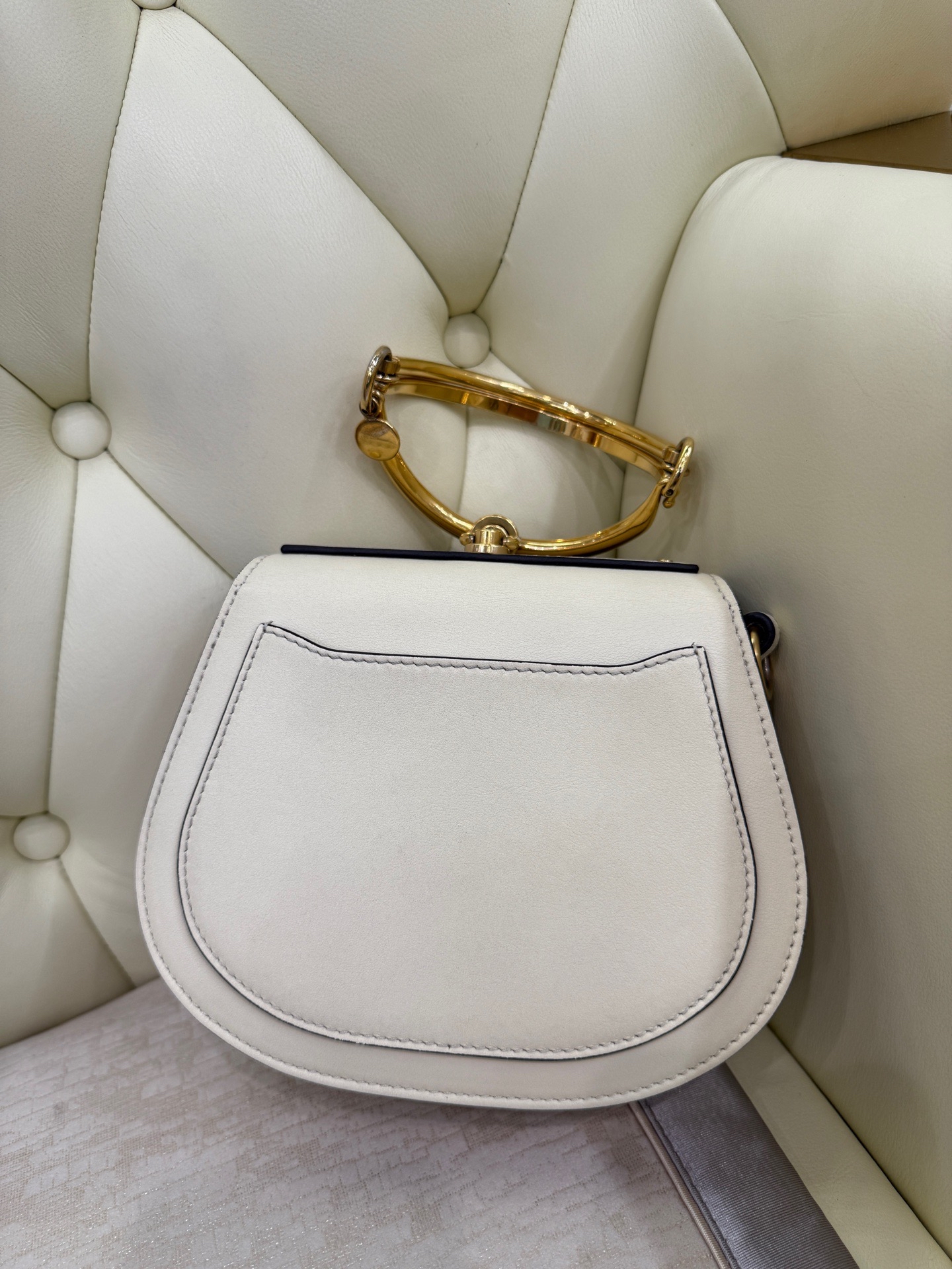 【預訂貨品】Chloe奶油白圓環包 