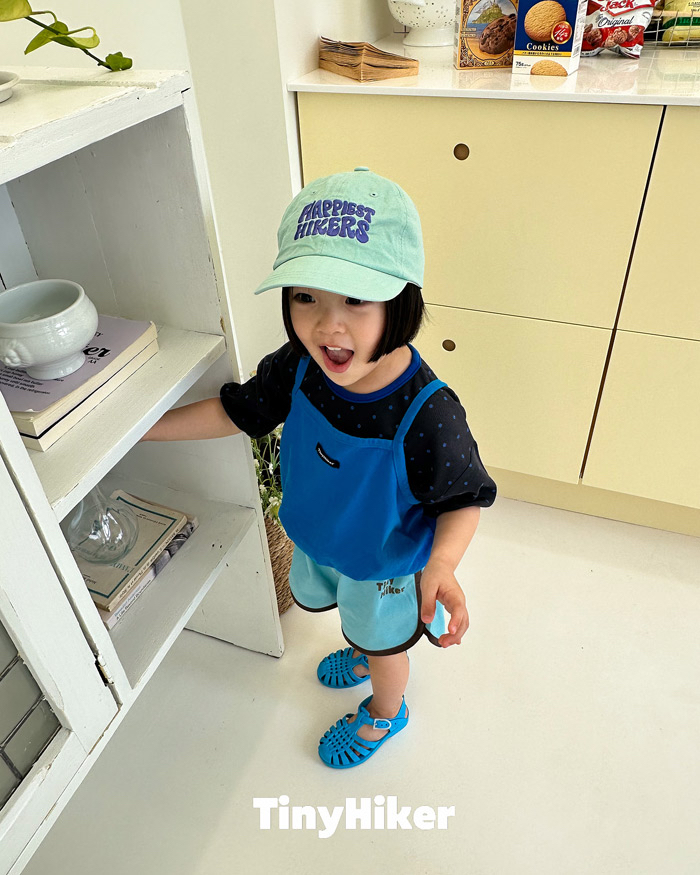 🇰🇷Tiny Hiker tee