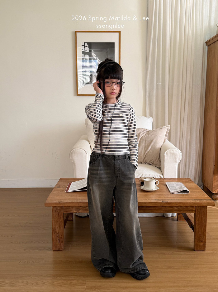 🇰🇷Matilda&Lee tee