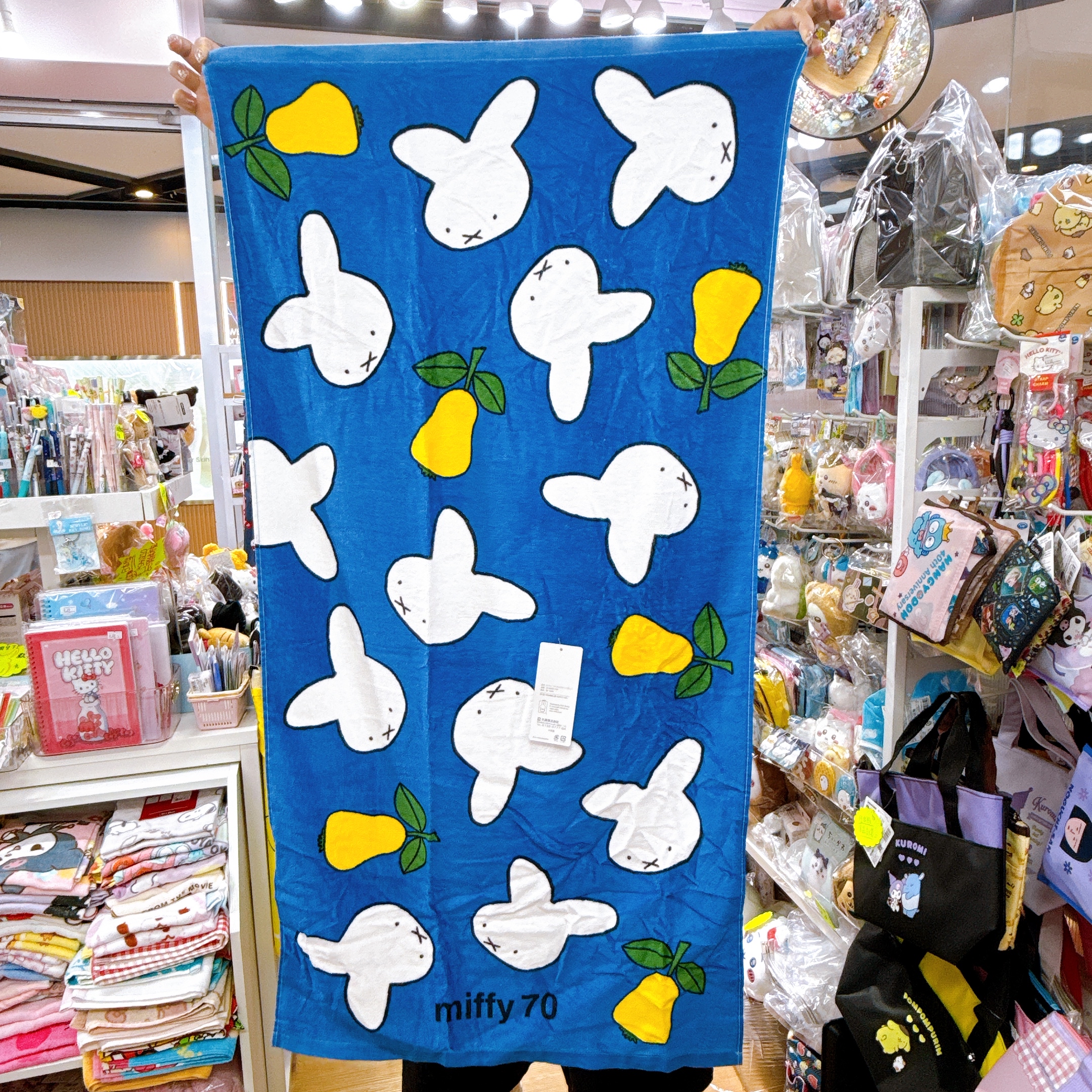日本直送本店獨家發售比卡超 Mario 鬆弛熊Miffy Snoopy Mario Pingu大浴巾