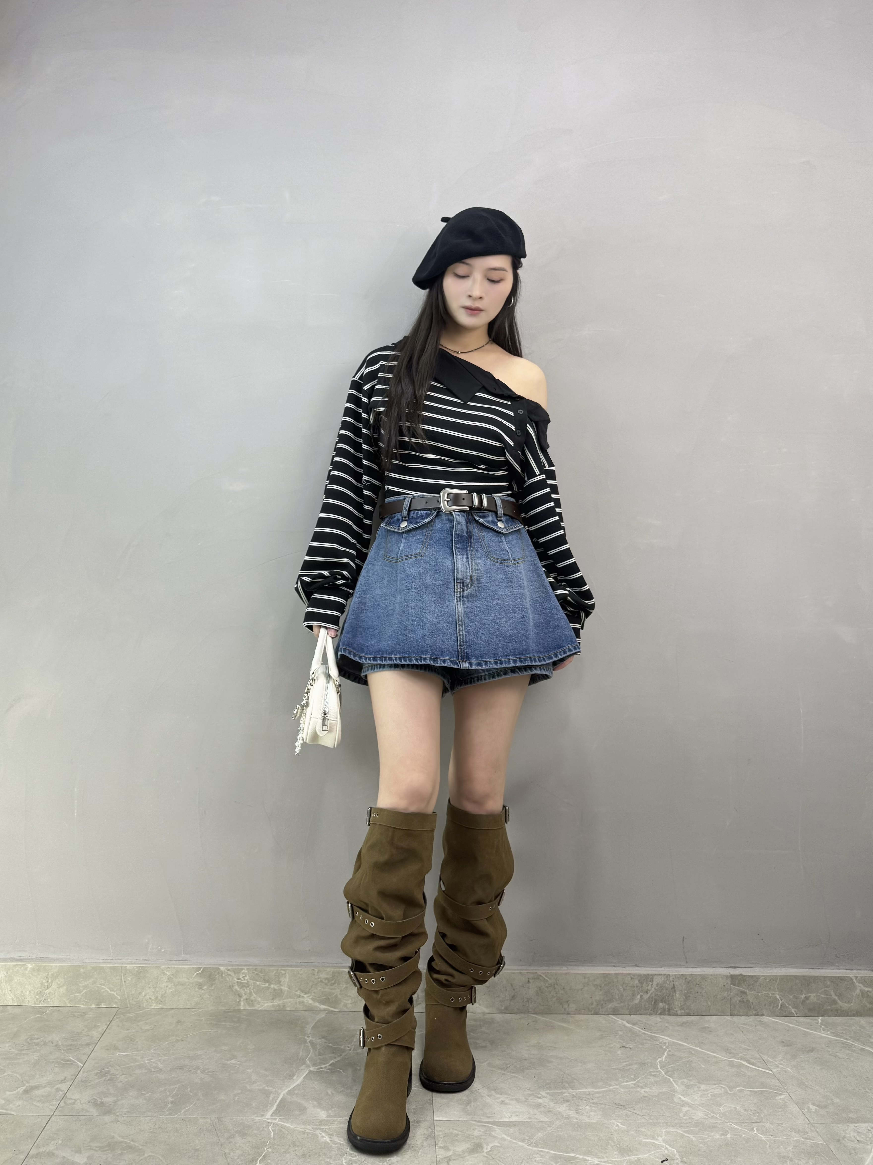 H13 Polo領扣鈕橫間top