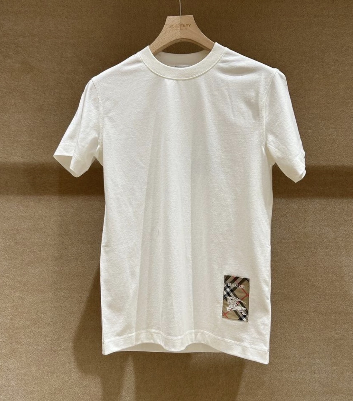 訂貨🍒 Burberry 新款 label logo tee Size XS/S/M/L
