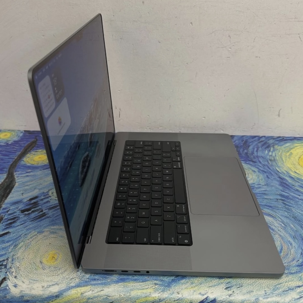 （M2 Max CPU MacBookPro 16inch)APPLE  MacBook Pro 2023/ M2 Max CPU / 32GB Ram/1TB SSD/38核心GPU/12核心 CPU/Liquid Retina XDR Mon/16寸/太空灰色 / 畫圖/剪片/ Gaming Laptop