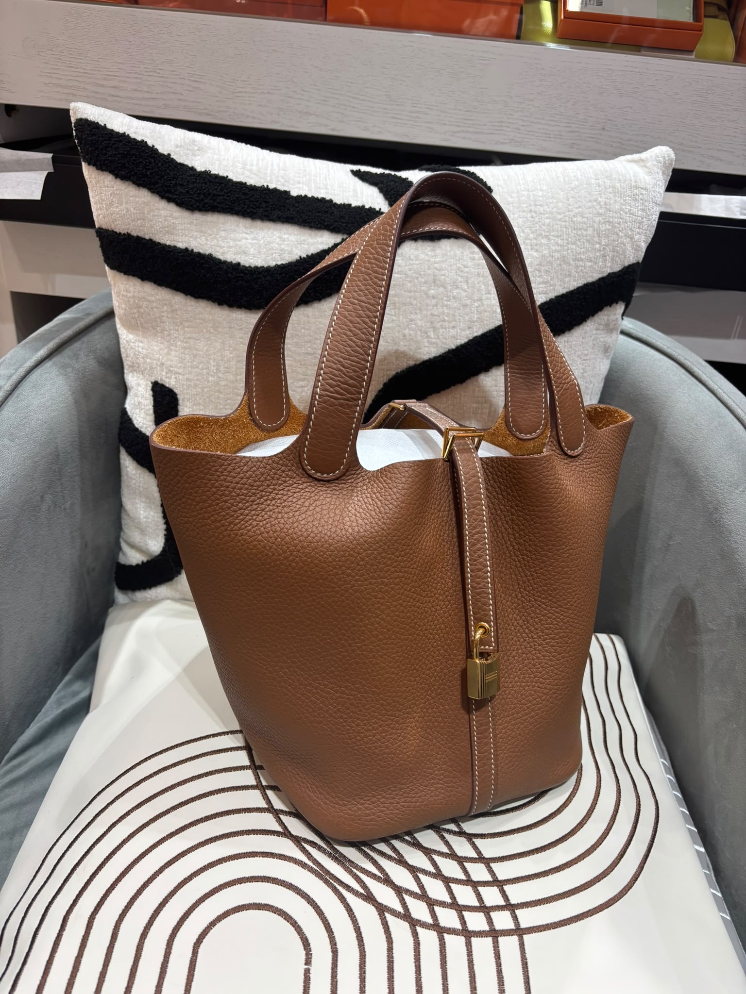 Hermes picotin 22,STAMP W Gold/Gold 100%Authentic, 98%New unused  ✅收據副本✅key lock ✅Dust bag✅box