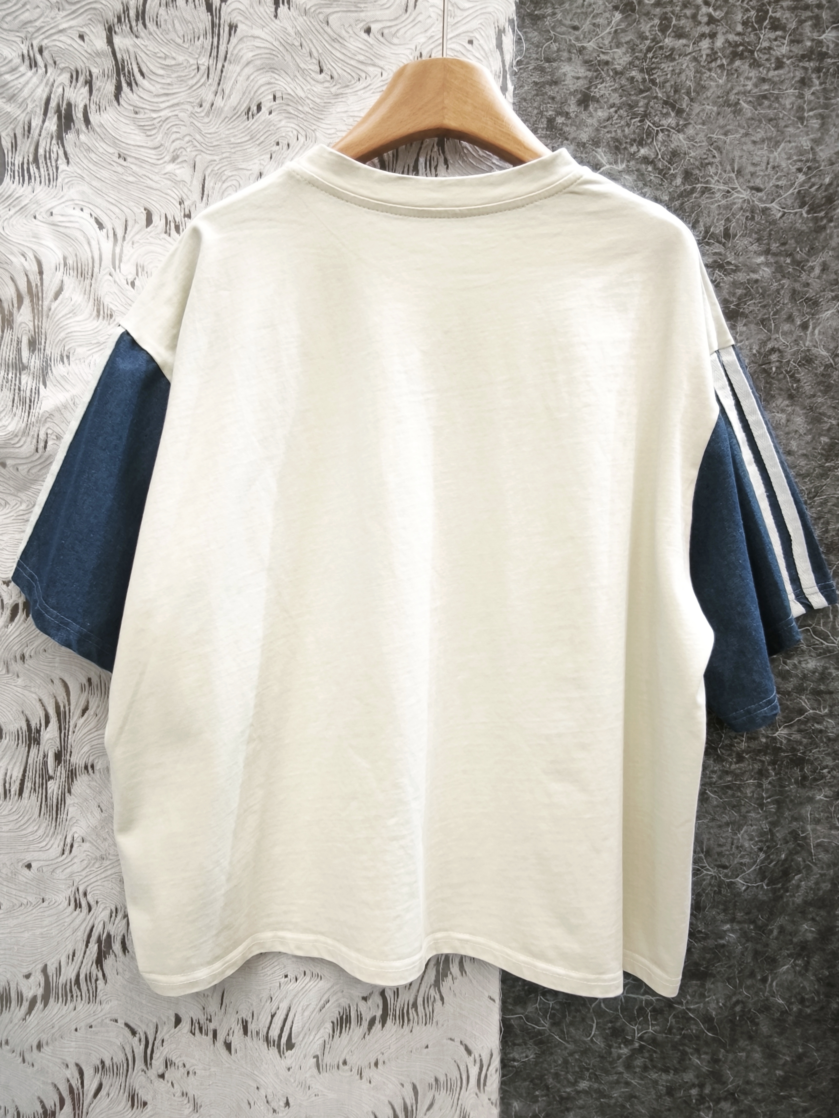 拼接牛仔吉蒂貓