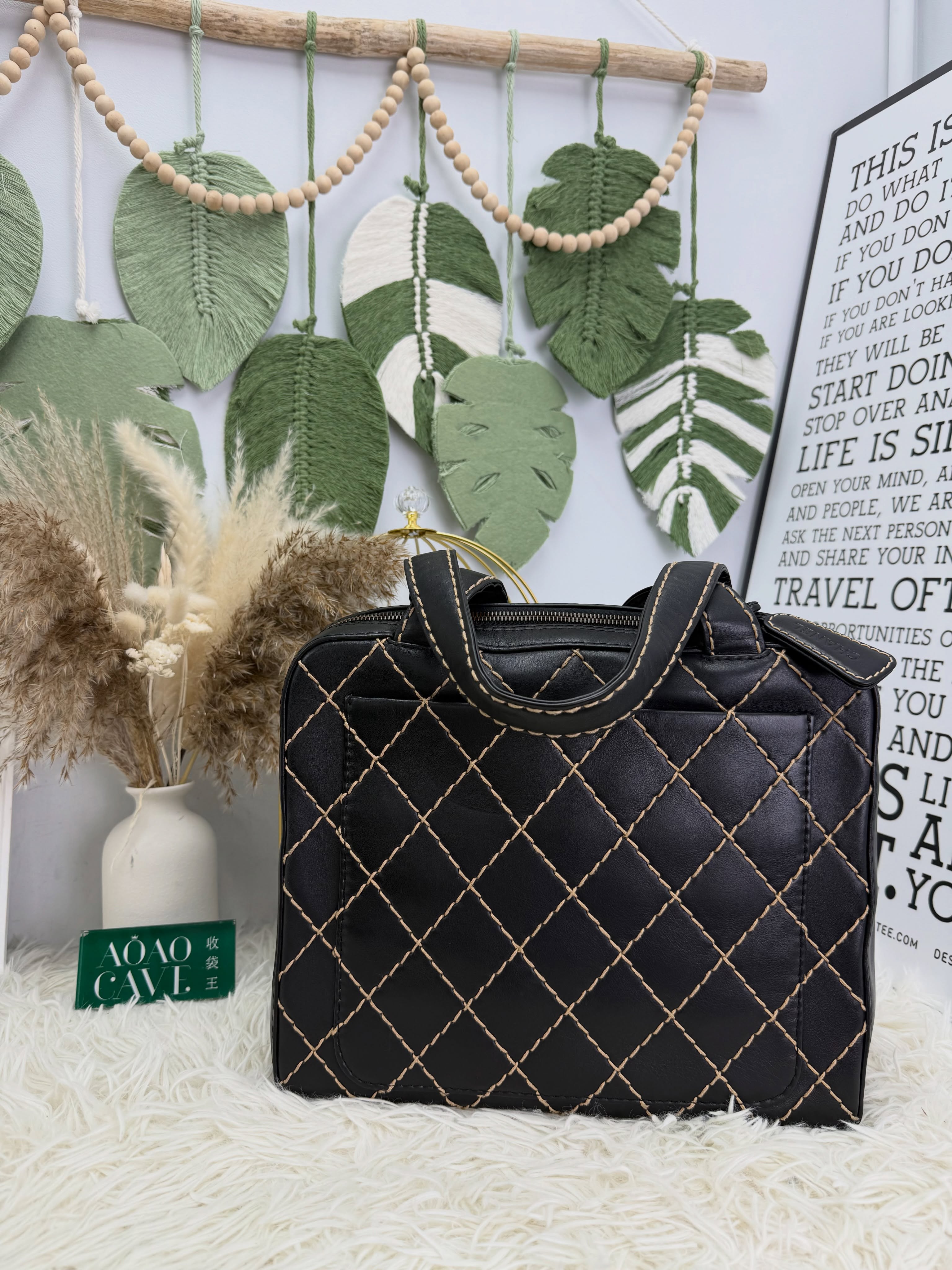 CHANEL👜 PRE OWNED 🛍️中古手提包，有內袋可分拆，有塵袋有卡 🖤 
