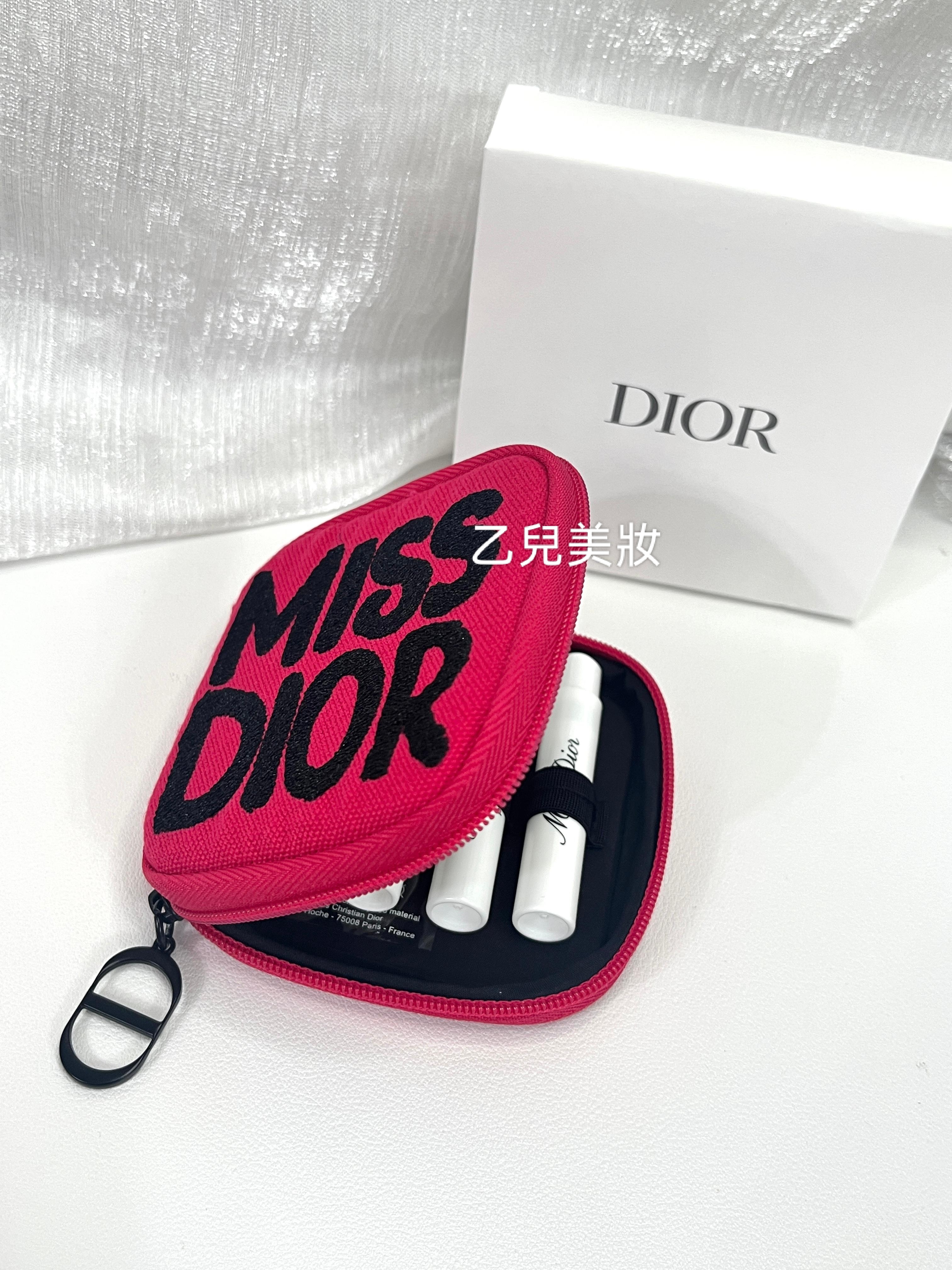 DiorMiss Dior 香水旅行裝 套裝 Mini Perfume 4x1ml 隨身香水探索套裝（附專屬紅色收納包）