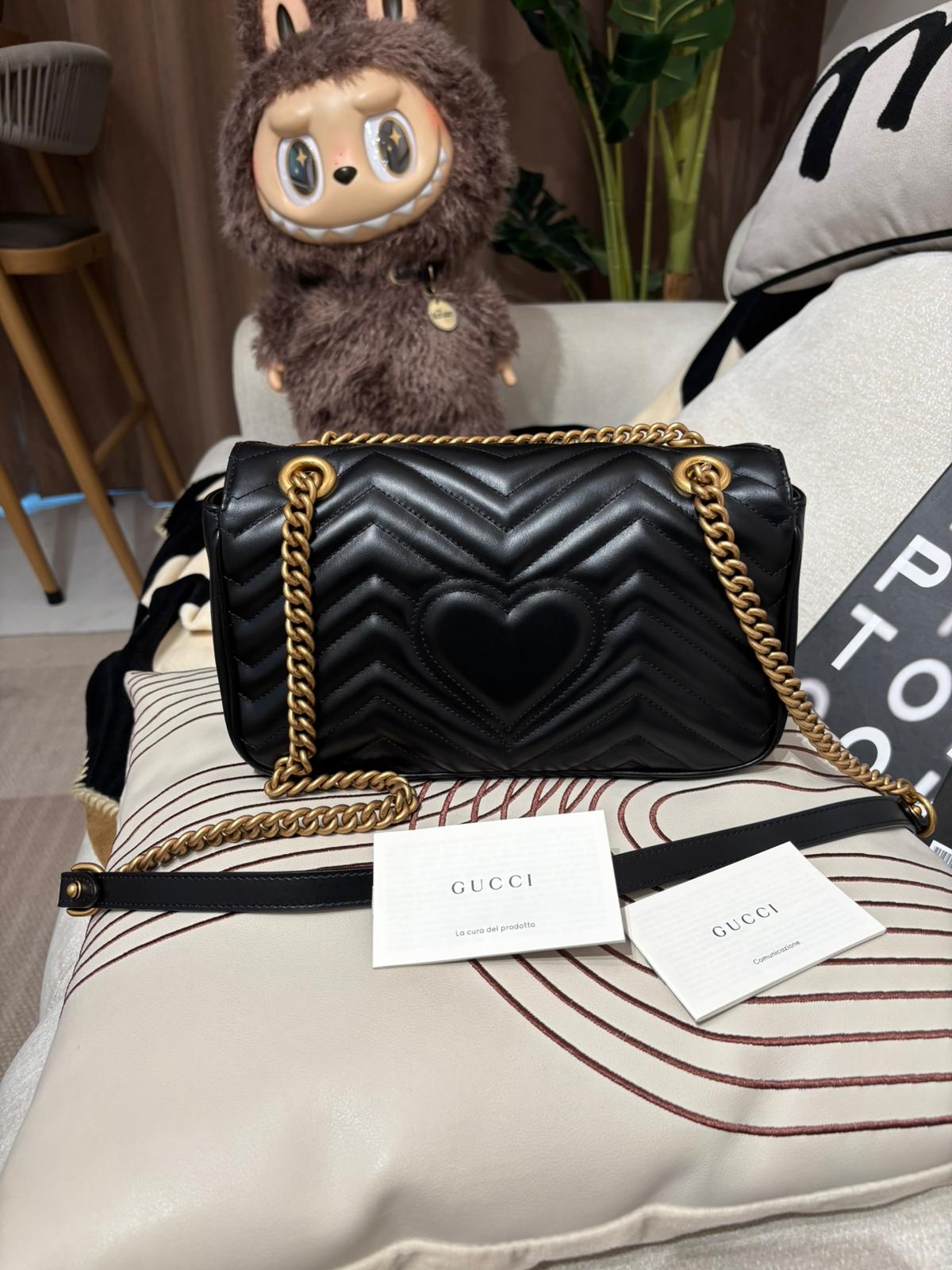 Gucci GG Marmont Shoulder Bag 100%Authentic, 99%New ✅Booklet ✅Dust bag