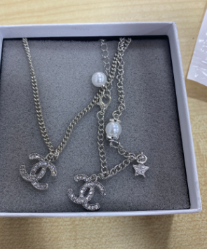 11670 SILVER NECKLACE SET CN 项链和手链 套装 银色【有盒子】