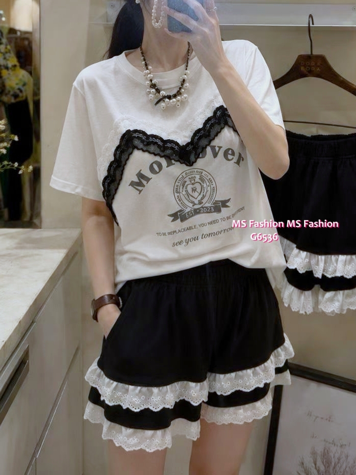 G6536 黑白配型格拼lace top