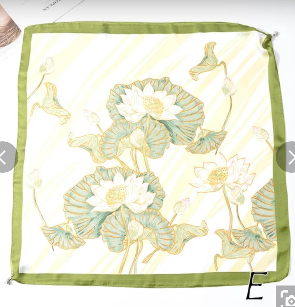 磁吸式印花絲巾（3色可選）