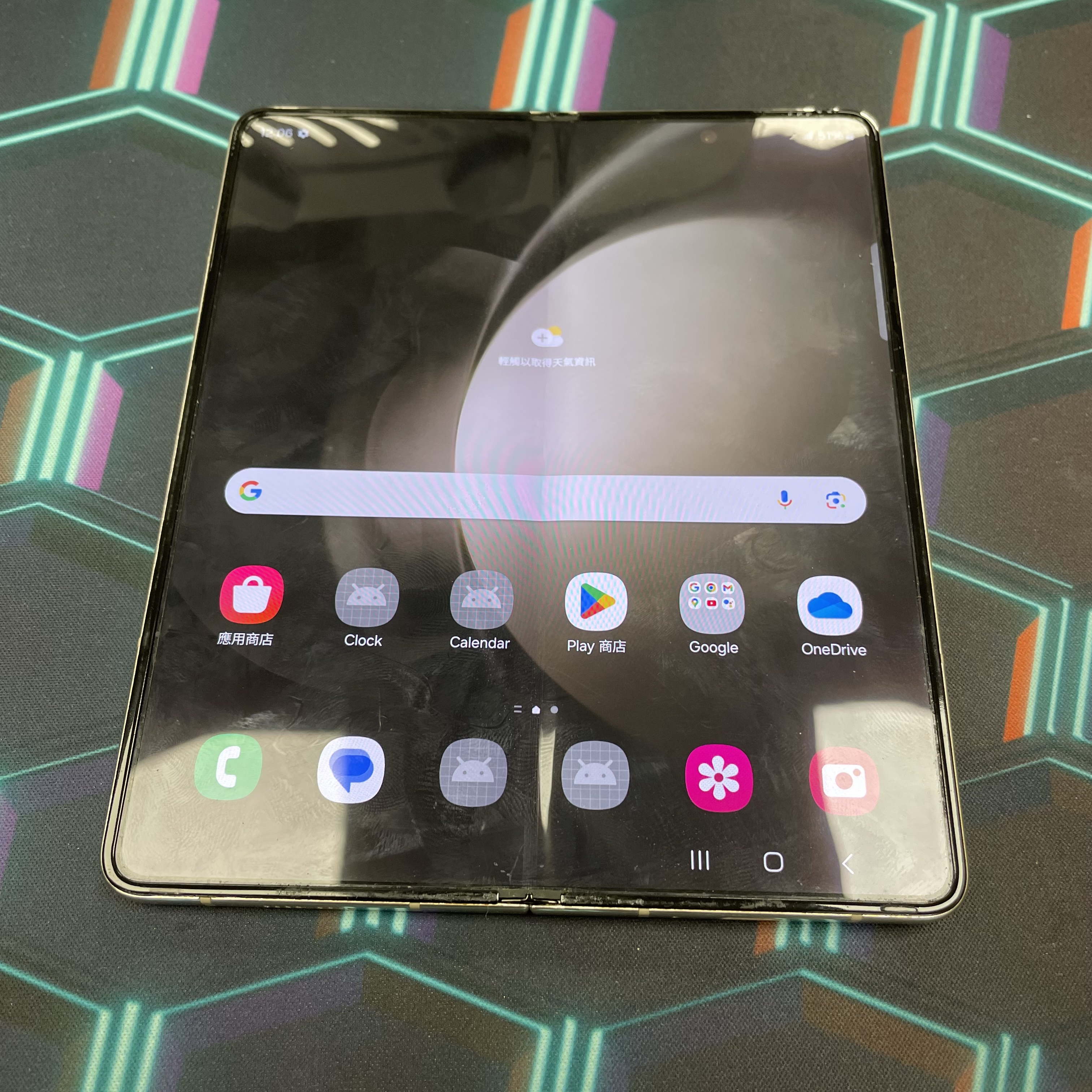 *5818B Galaxy Z Fold 5 靚機 12+512GB 白色 white