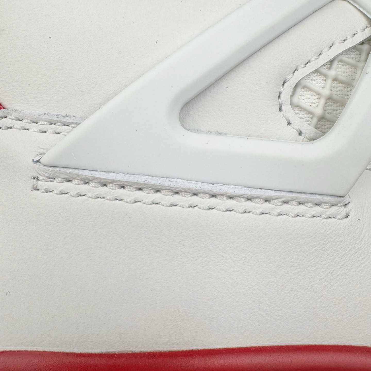 Nike SB x Air Jordan 4 Retro SP "Varsity Red" DR5415-106 