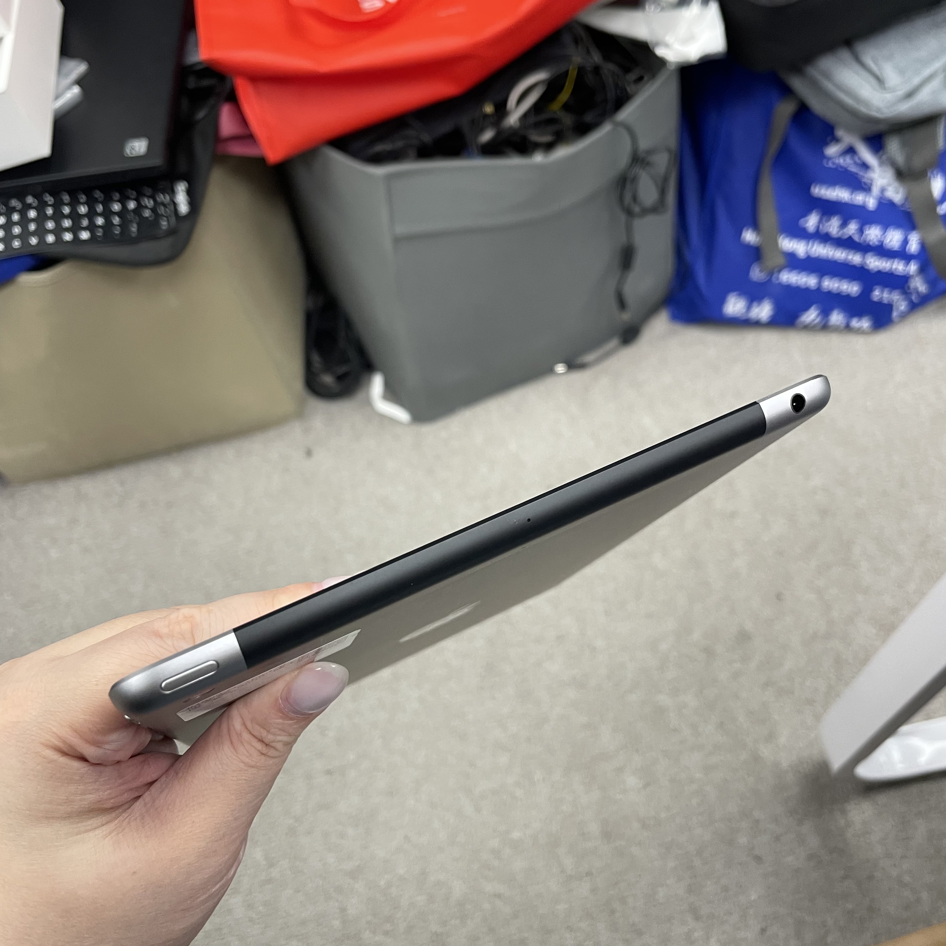 *485389 iPad 6 完美機 32GB 插卡版 灰色 gray