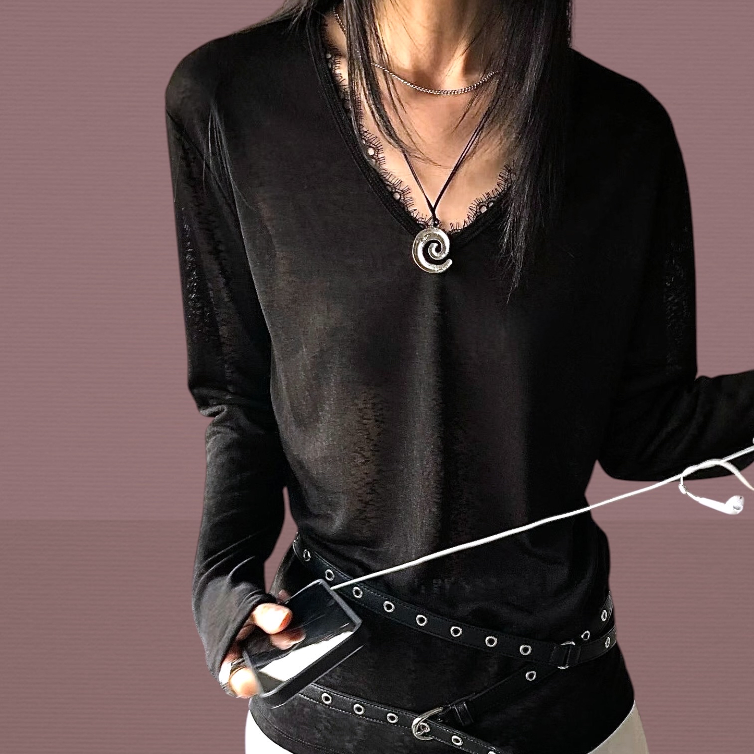 221147 V領喱士邊