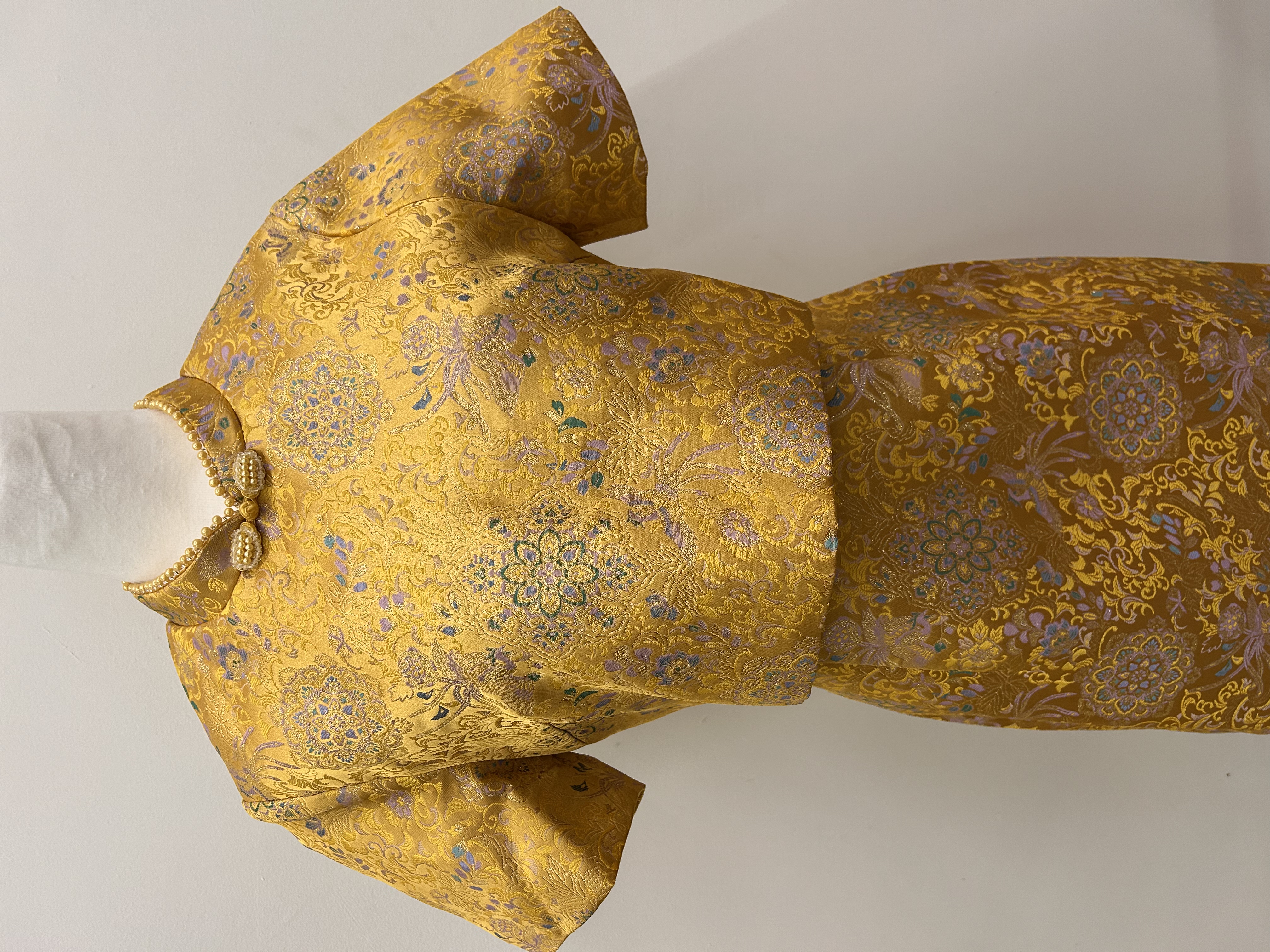 568.WB Csam Yellow Palace Layering Sleeve