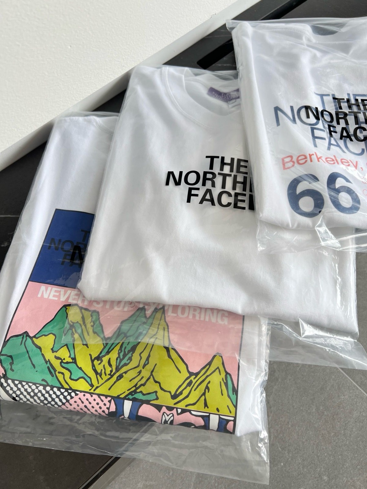 共有20款(隨機)S-4XL碼**2條$155**🔆TNF福袋Tee🔆