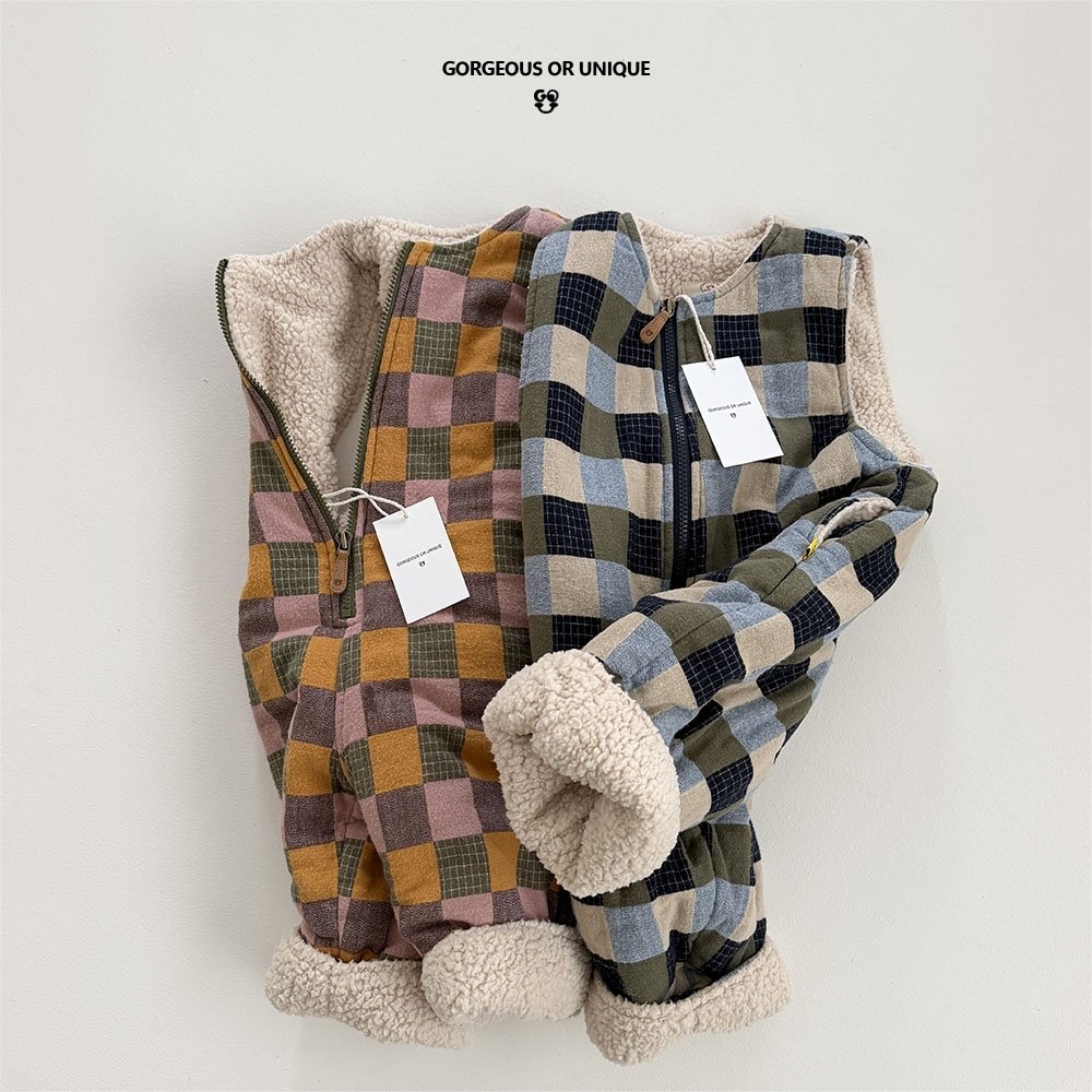 Gou | Square overall