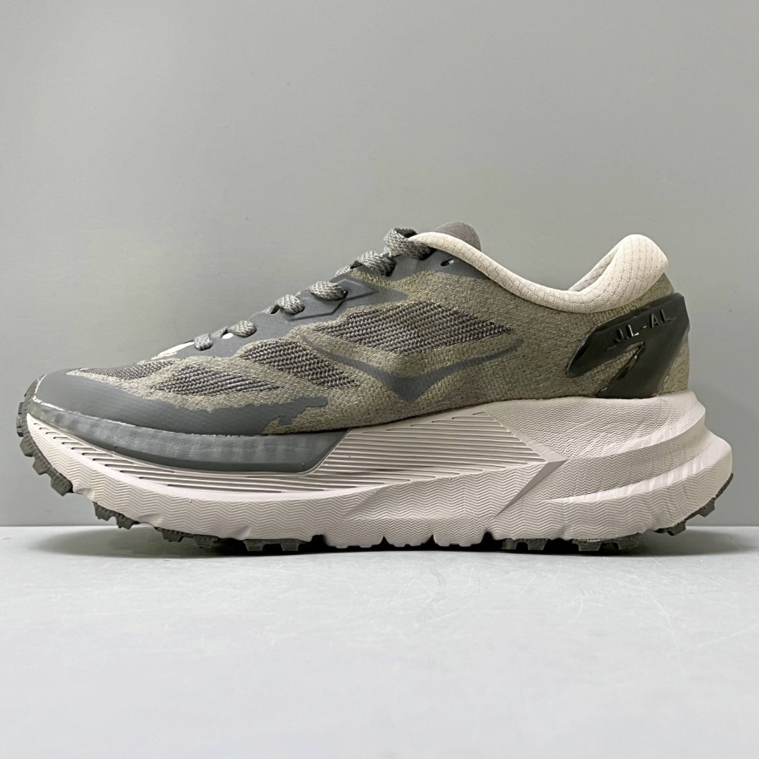 Hoka One One Mafate X