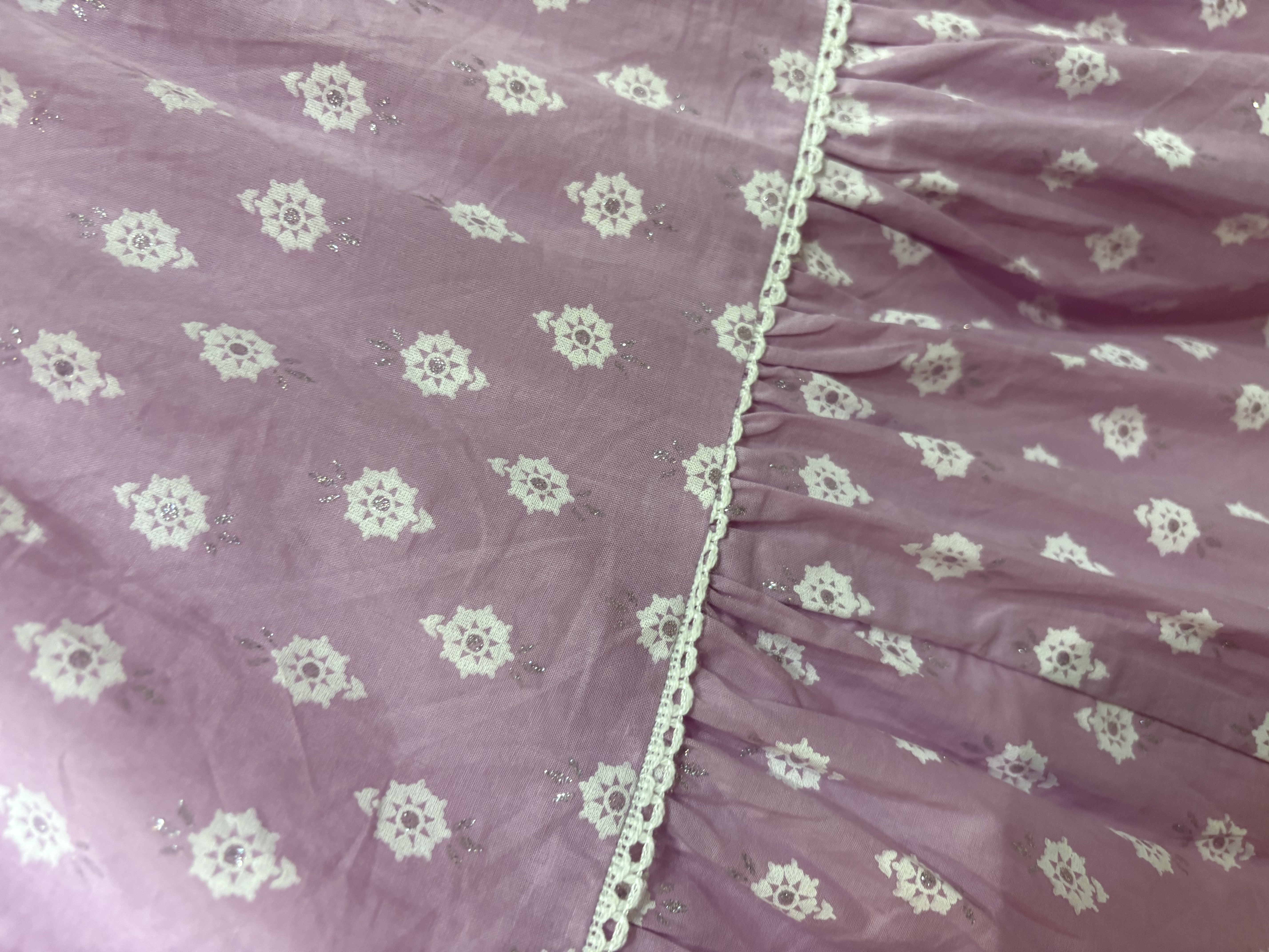 Light Lavender with White Floral Emb. 4-layer cake OP 50" #1448