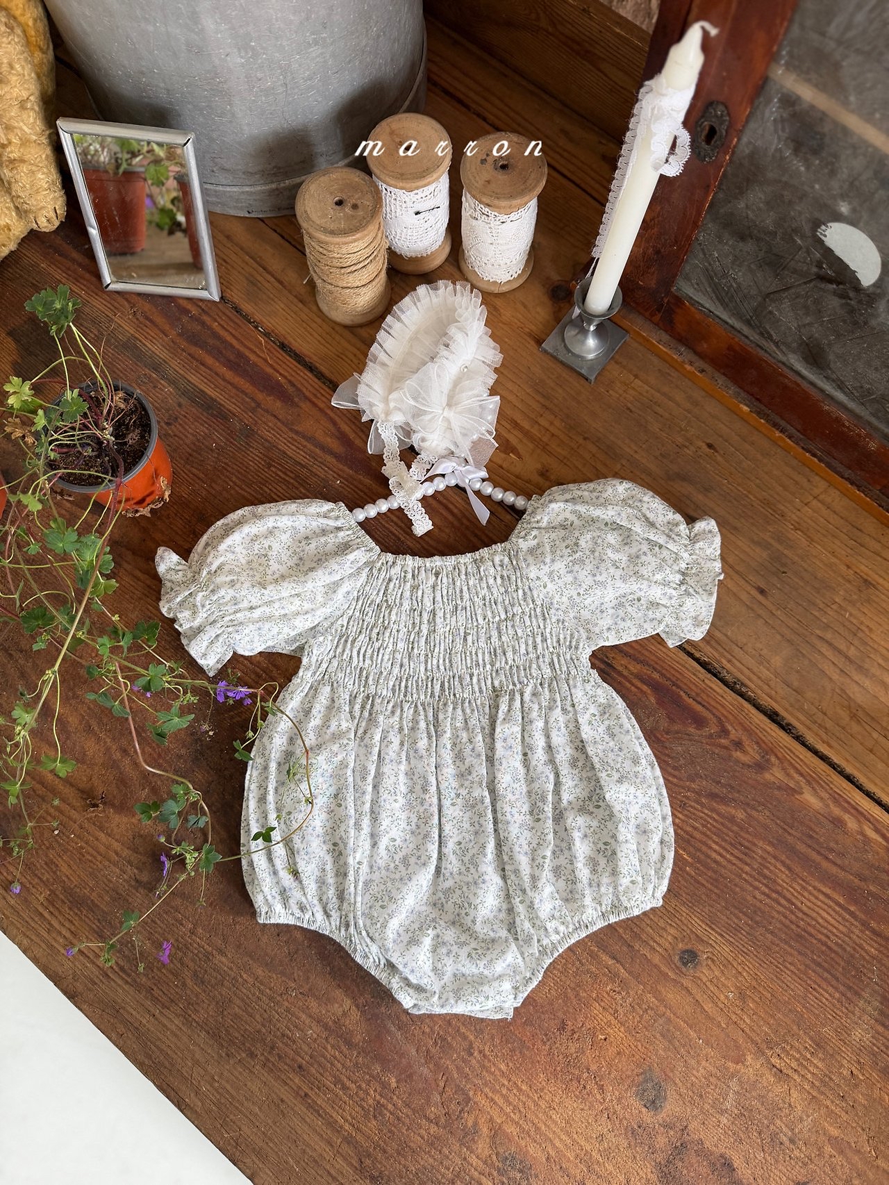 ☀️預訂 韓國直送☀️🇰🇷Marron兩色花卉束胸泡泡袖包屁衣