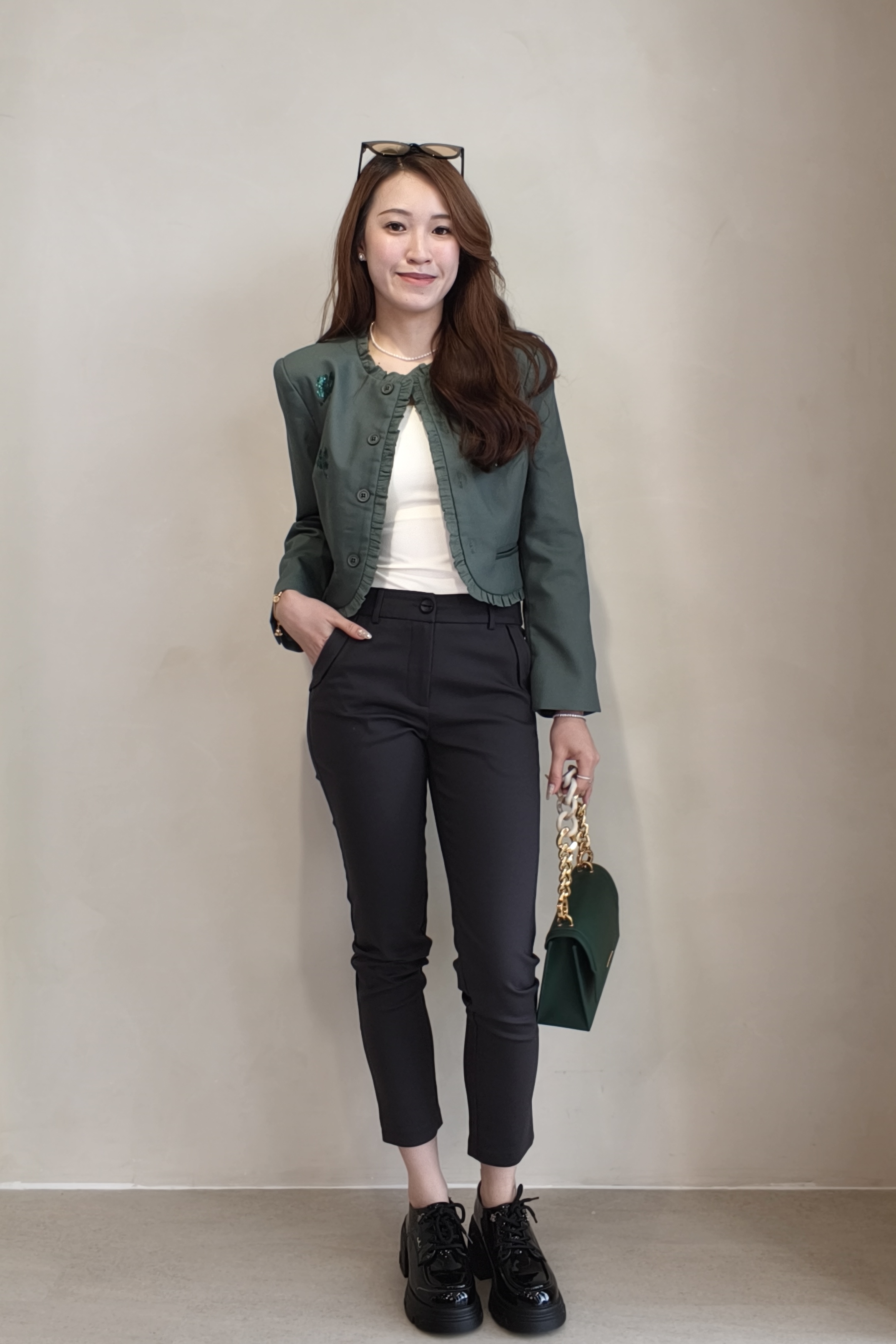 396474 FlexEase Slim Fit Ankle Pants
