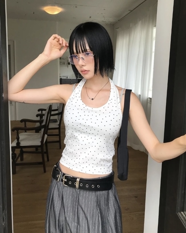 starz halter tank top